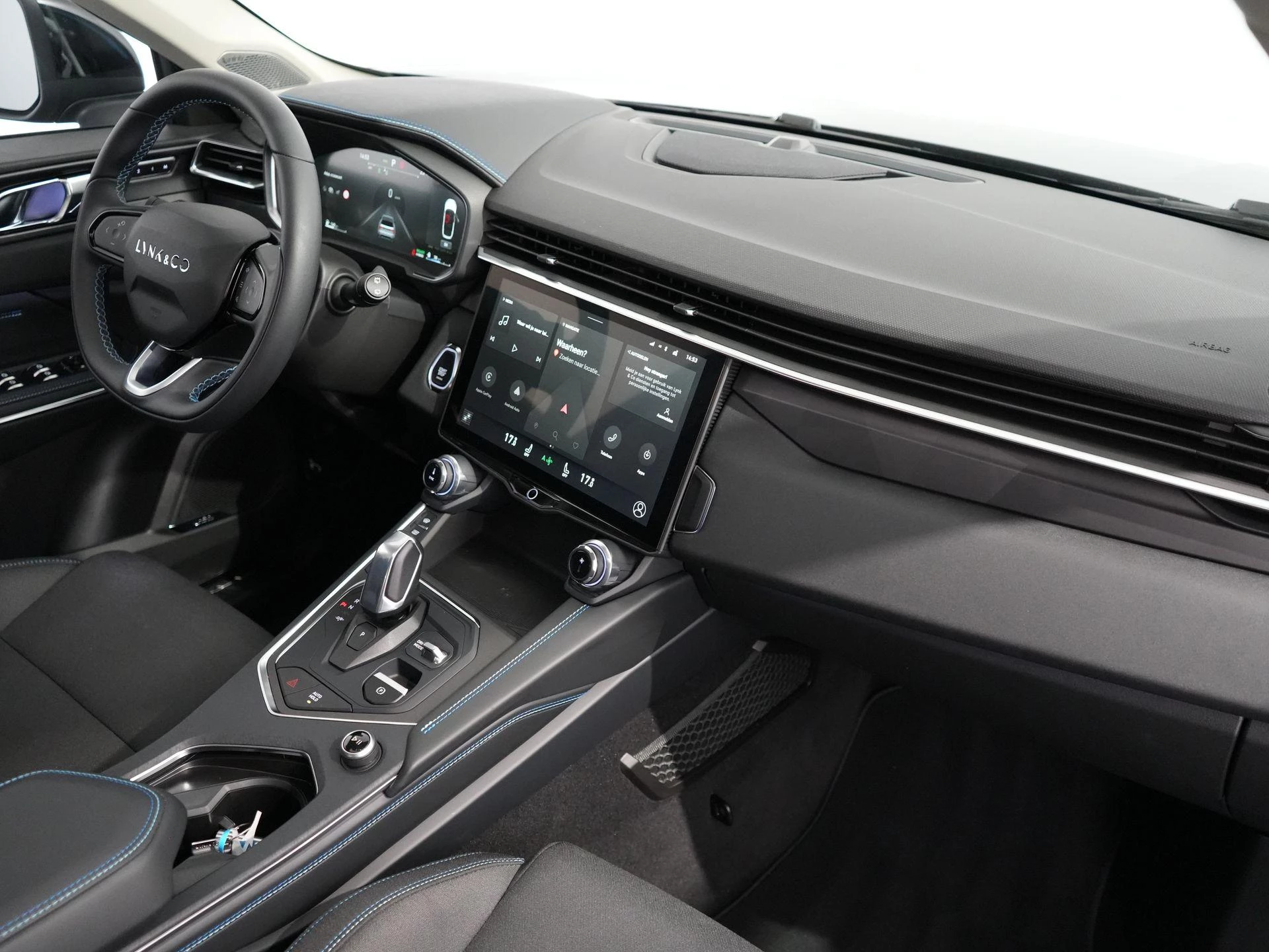 Hoofdafbeelding Lynk & Co 01