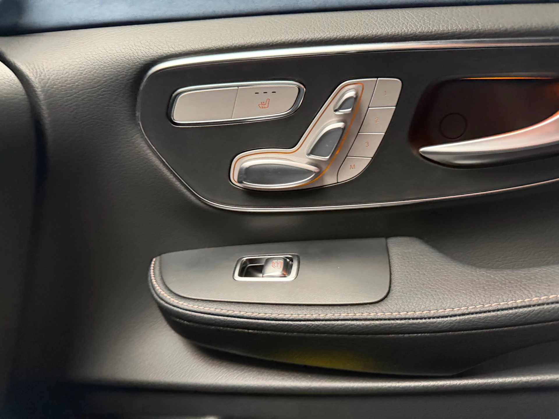 Hoofdafbeelding Mercedes-Benz EQV