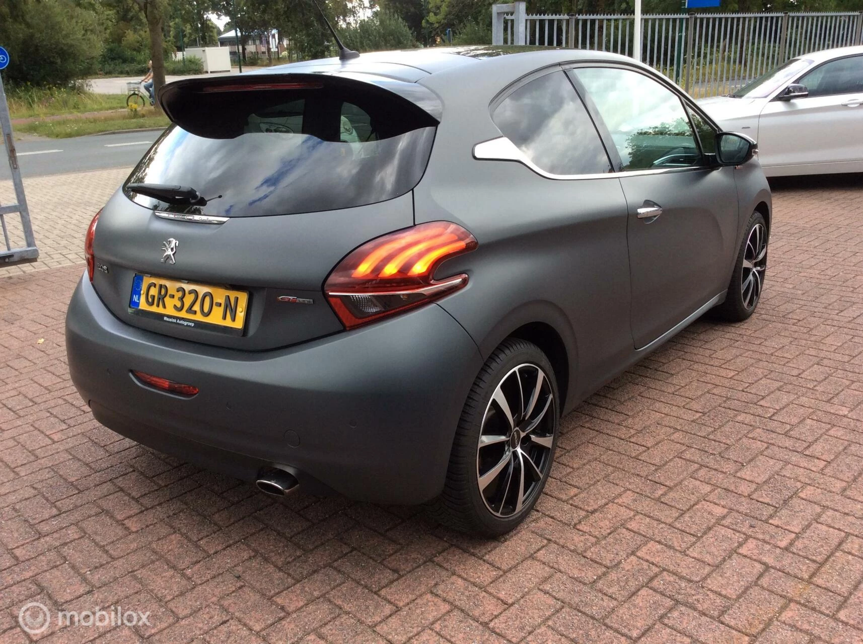 Hoofdafbeelding Peugeot 208