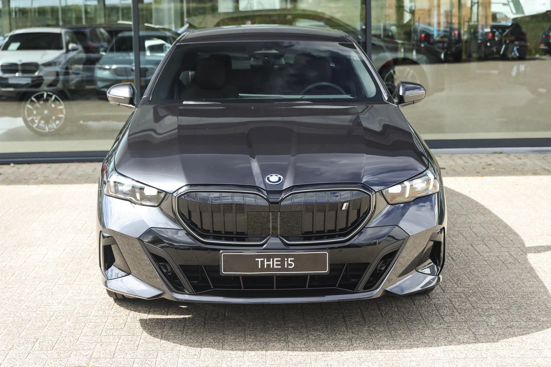Hoofdafbeelding BMW i5