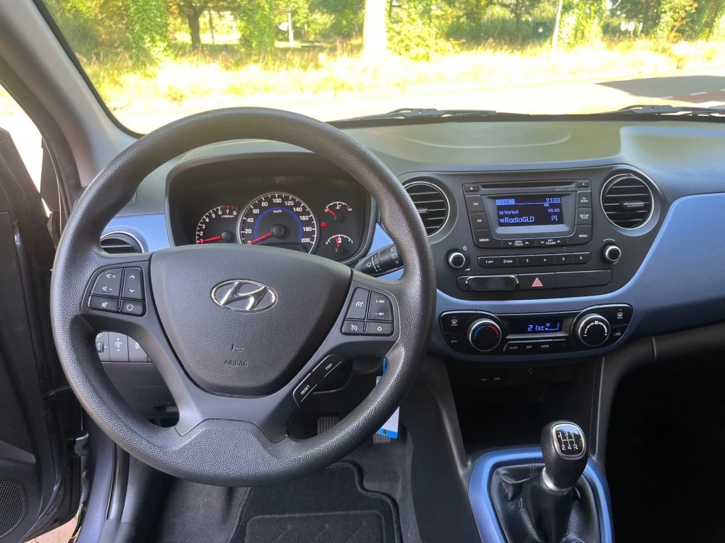 Hoofdafbeelding Hyundai i10