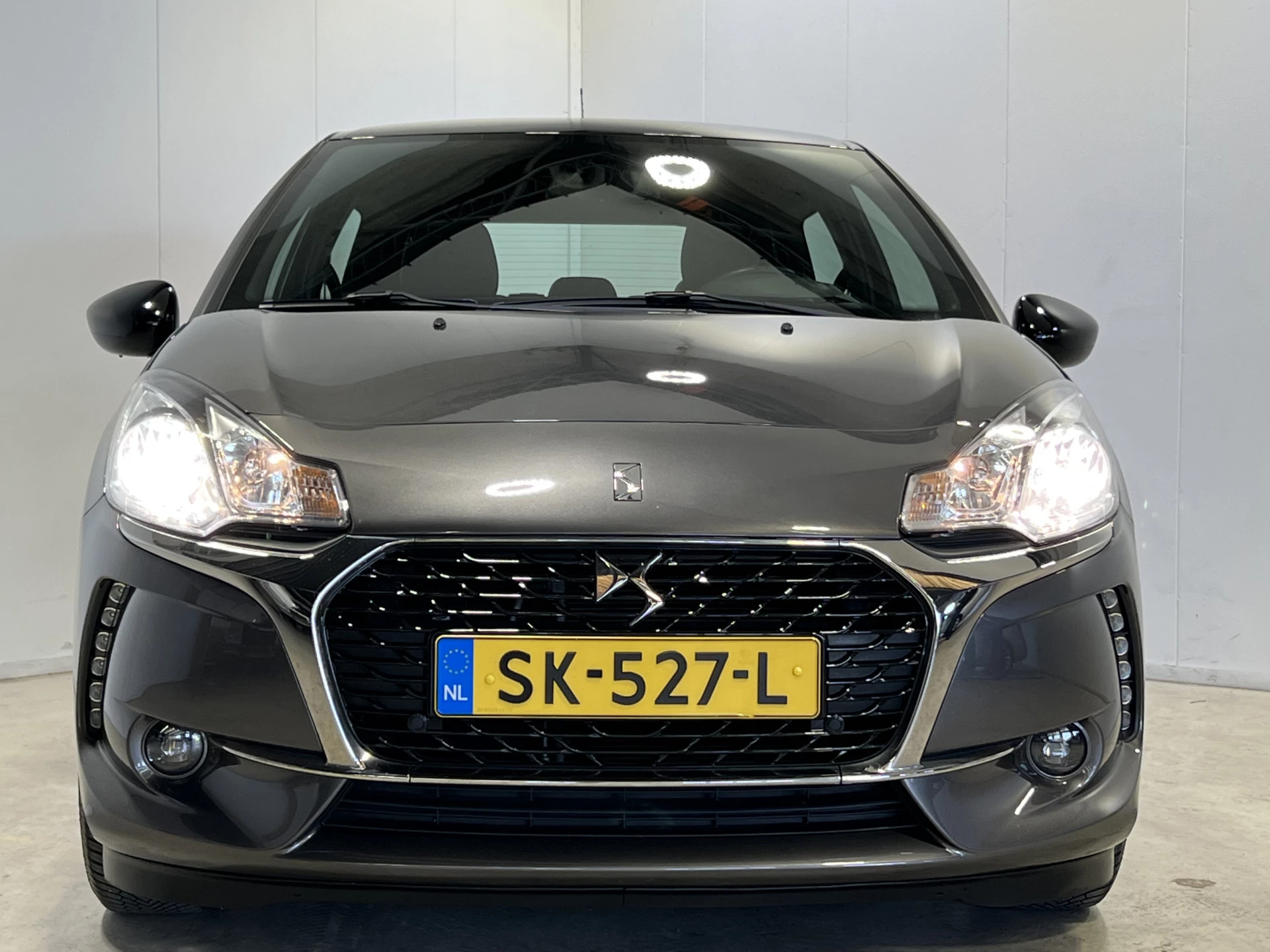 Hoofdafbeelding DS DS 3
