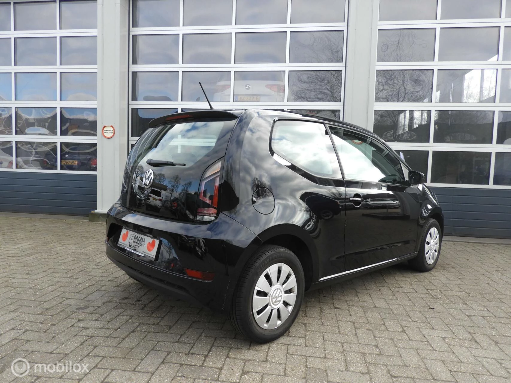 Hoofdafbeelding Volkswagen up!