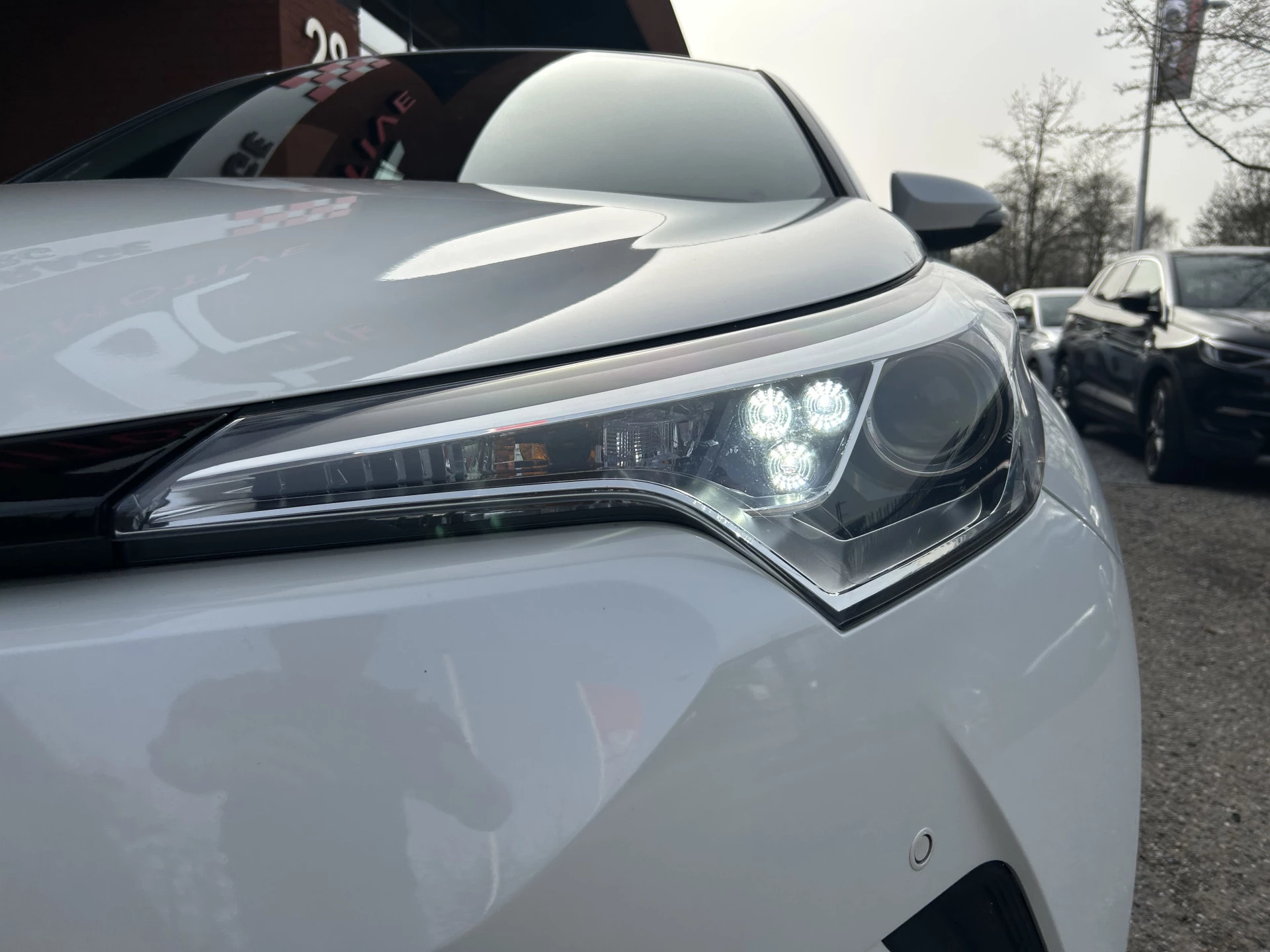 Hoofdafbeelding Toyota C-HR