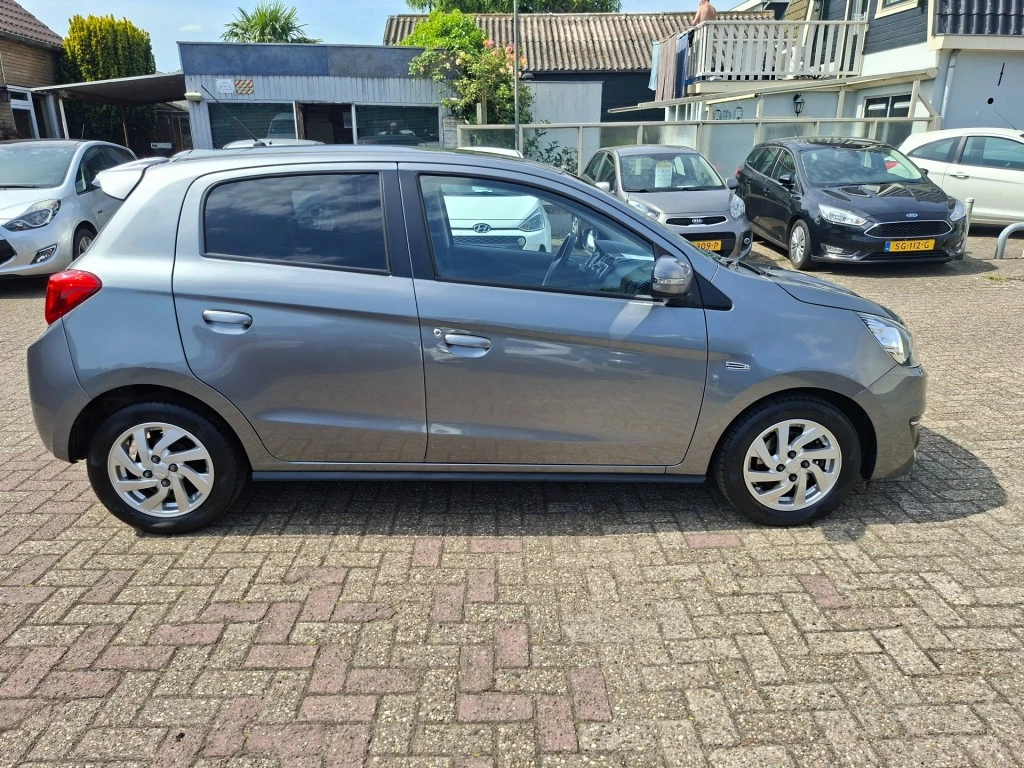 Hoofdafbeelding Mitsubishi Space Star