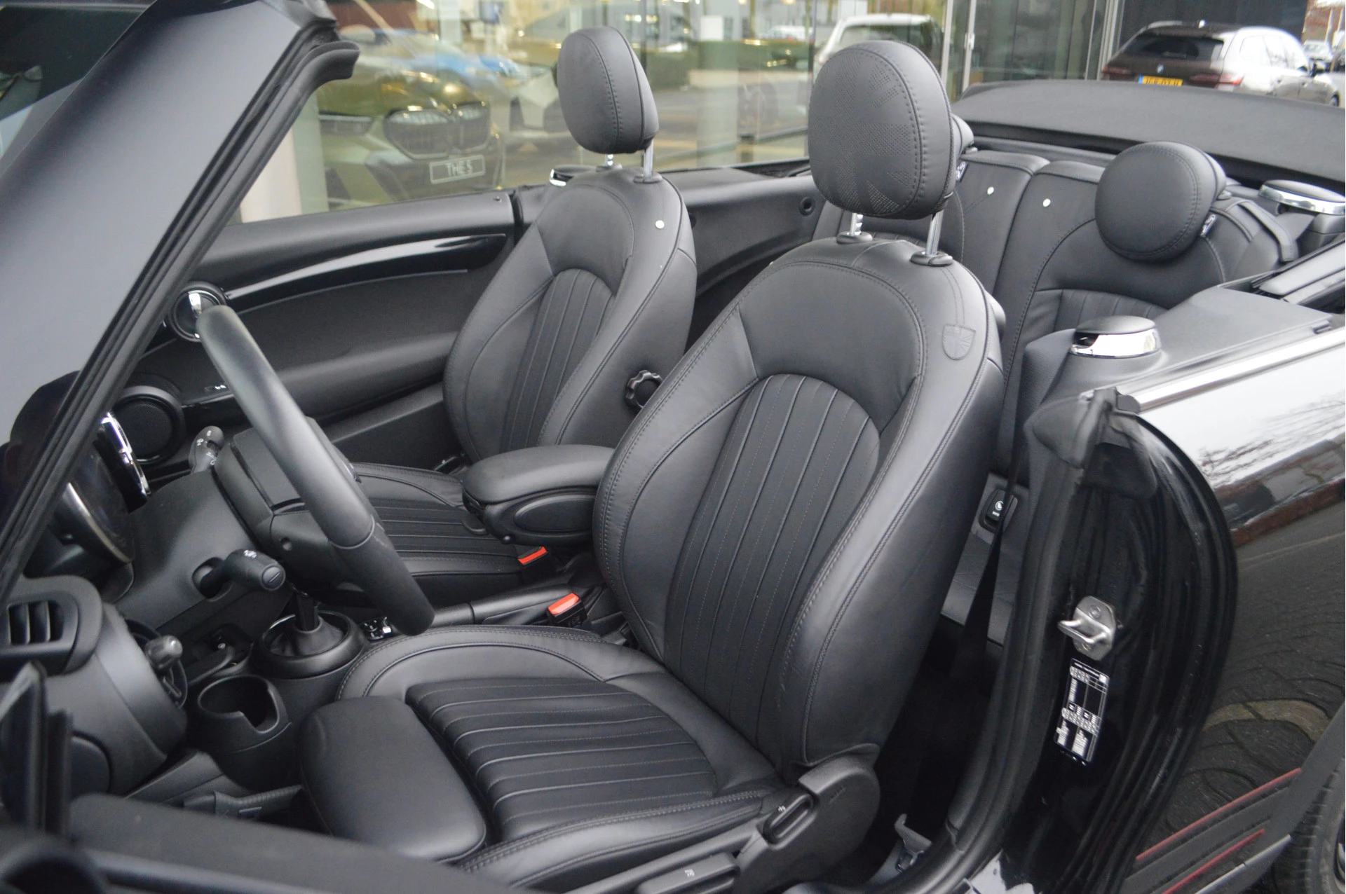 Hoofdafbeelding MINI Cooper Cabrio