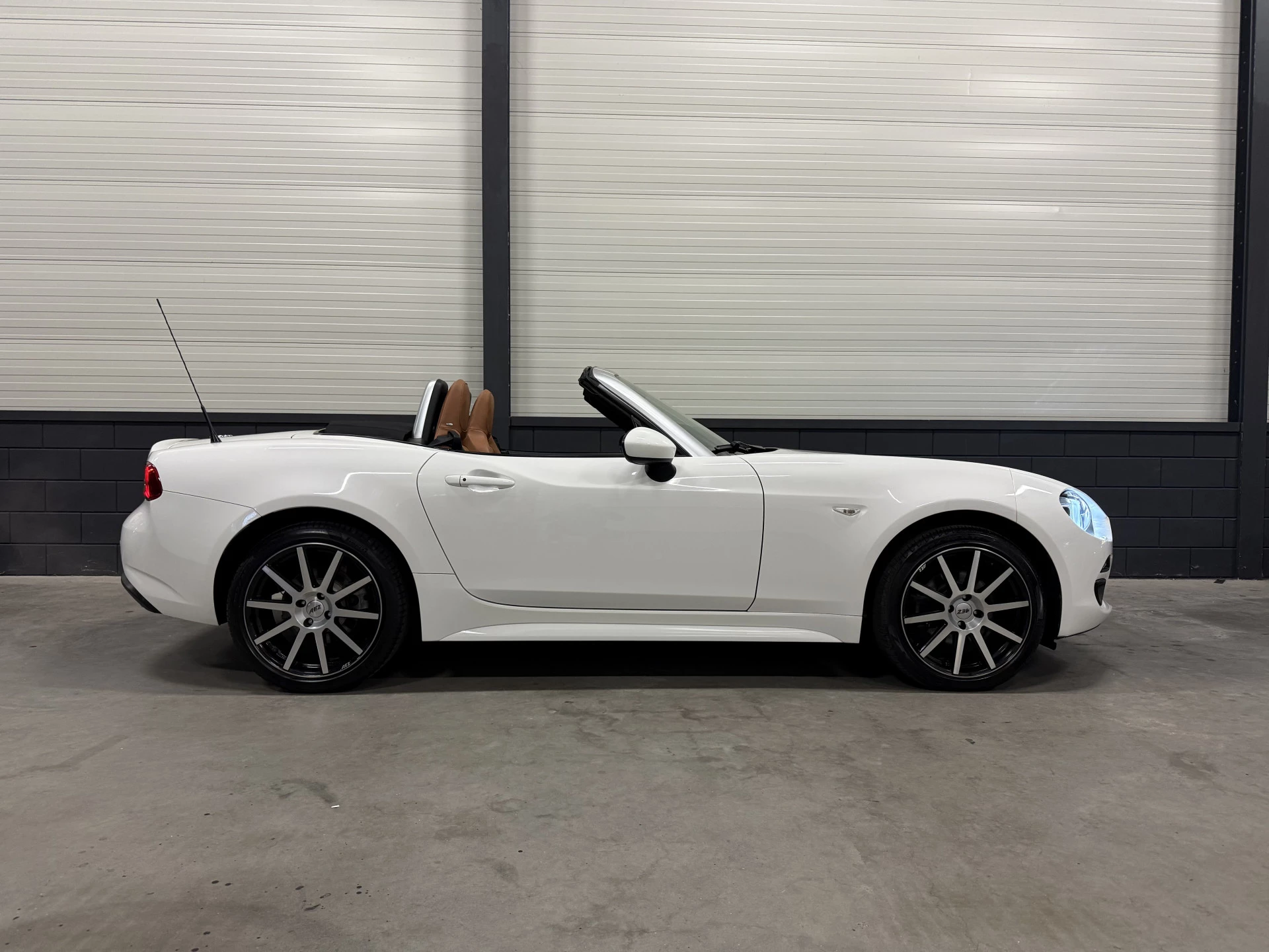 Hoofdafbeelding Fiat 124 Spider