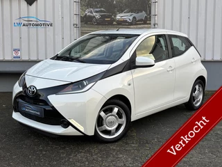 Toyota Aygo 1.0 VVT-i x-play | 15'' velgen | Airco | Achteruitrijcamera