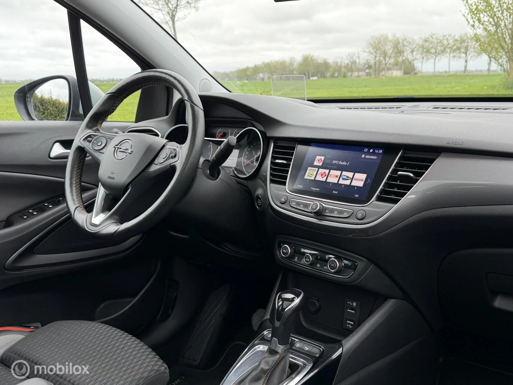 Hoofdafbeelding Opel Crossland X