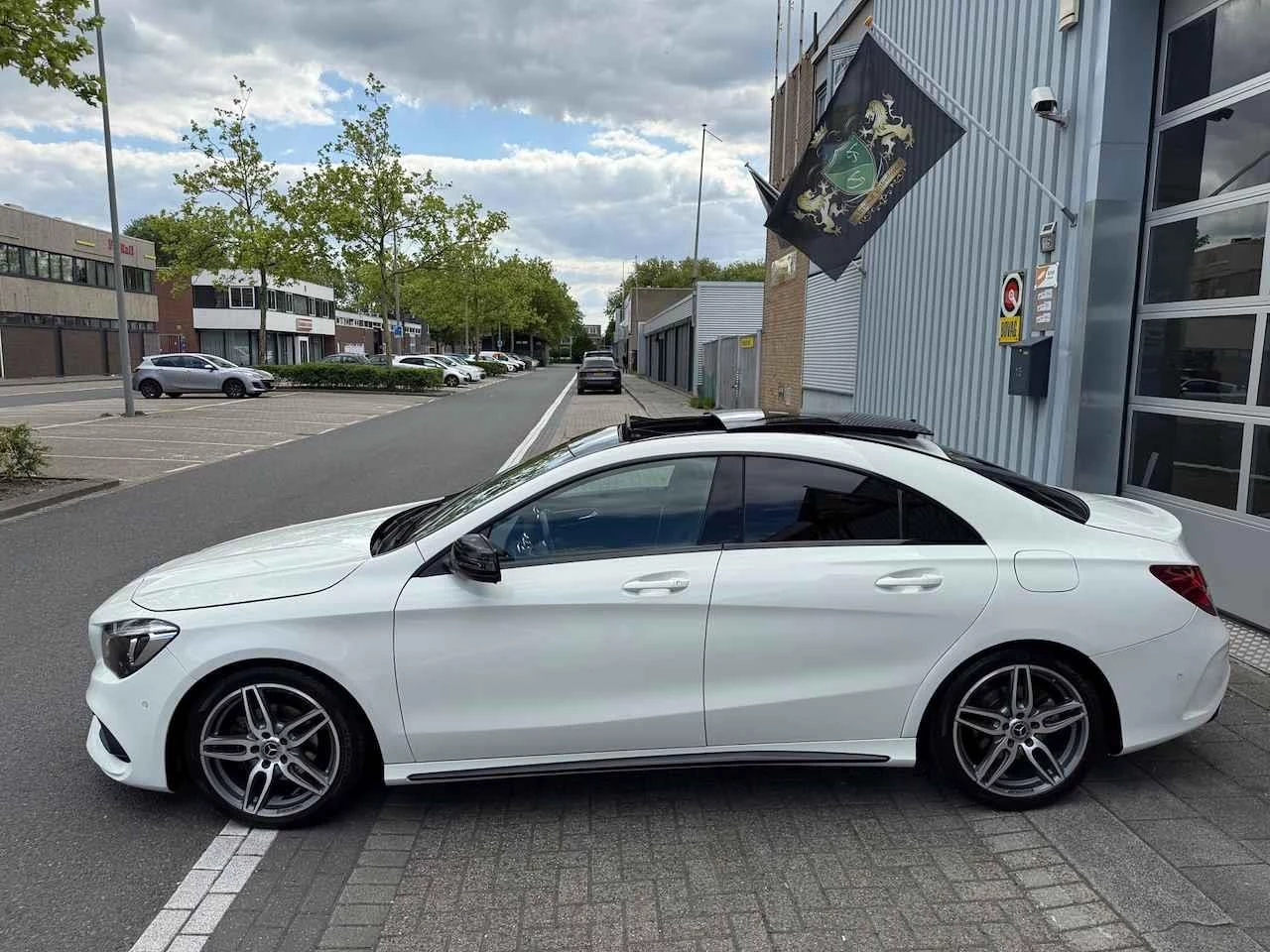 Hoofdafbeelding Mercedes-Benz CLA