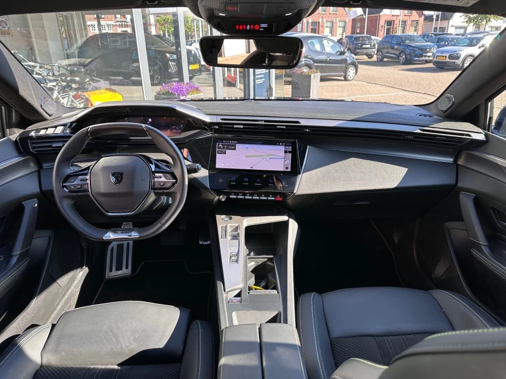 Hoofdafbeelding Peugeot 408