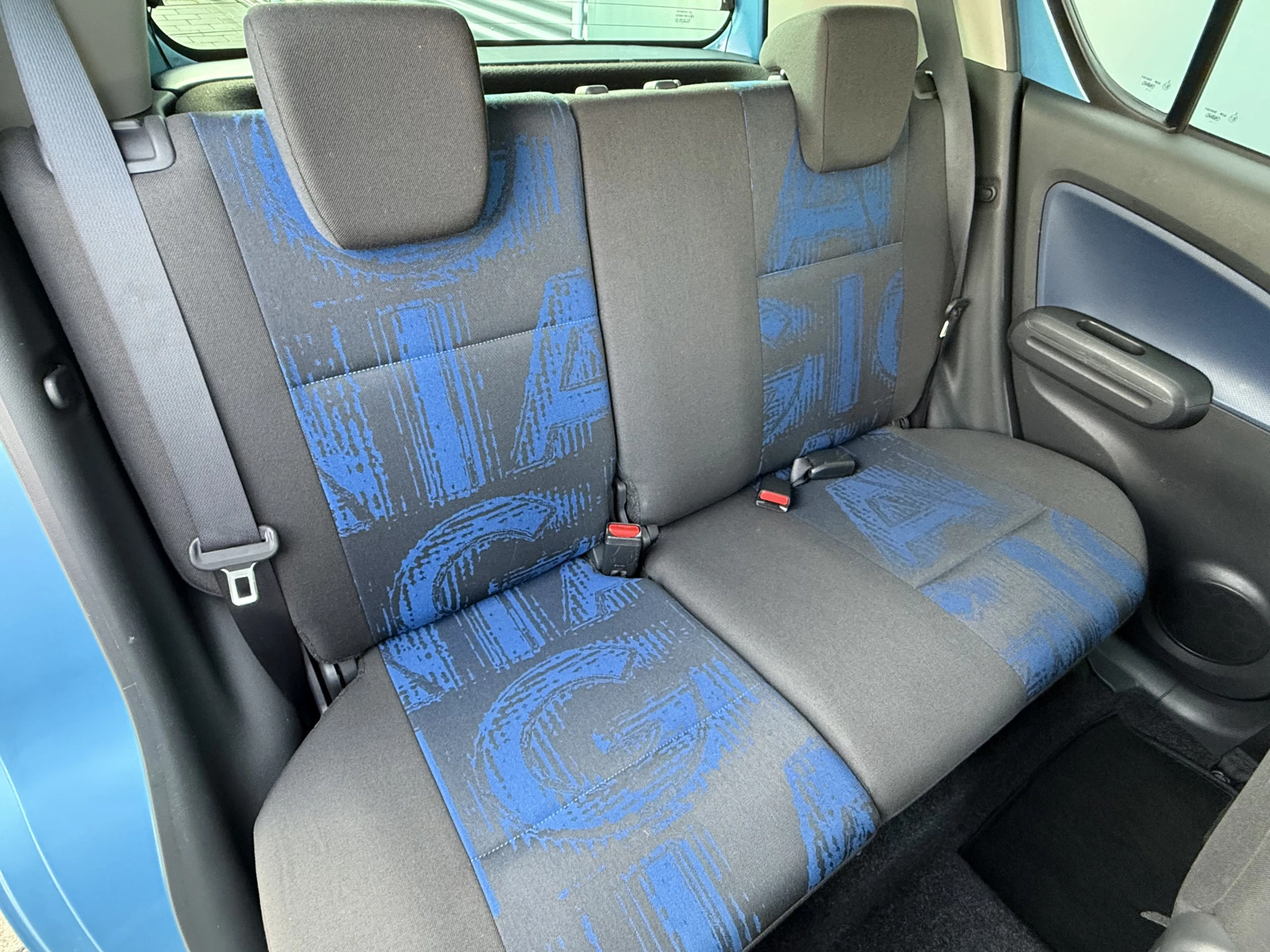 Hoofdafbeelding Opel Agila