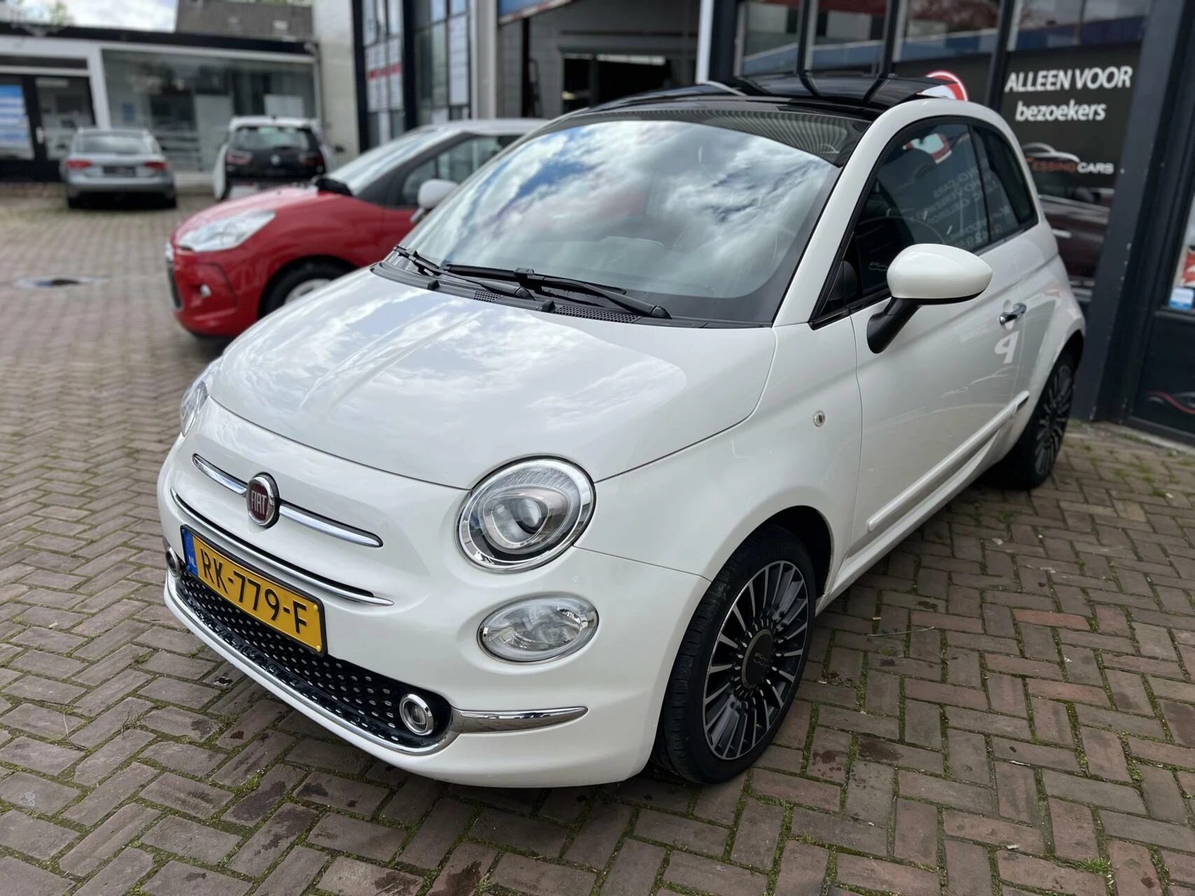 Hoofdafbeelding Fiat 500