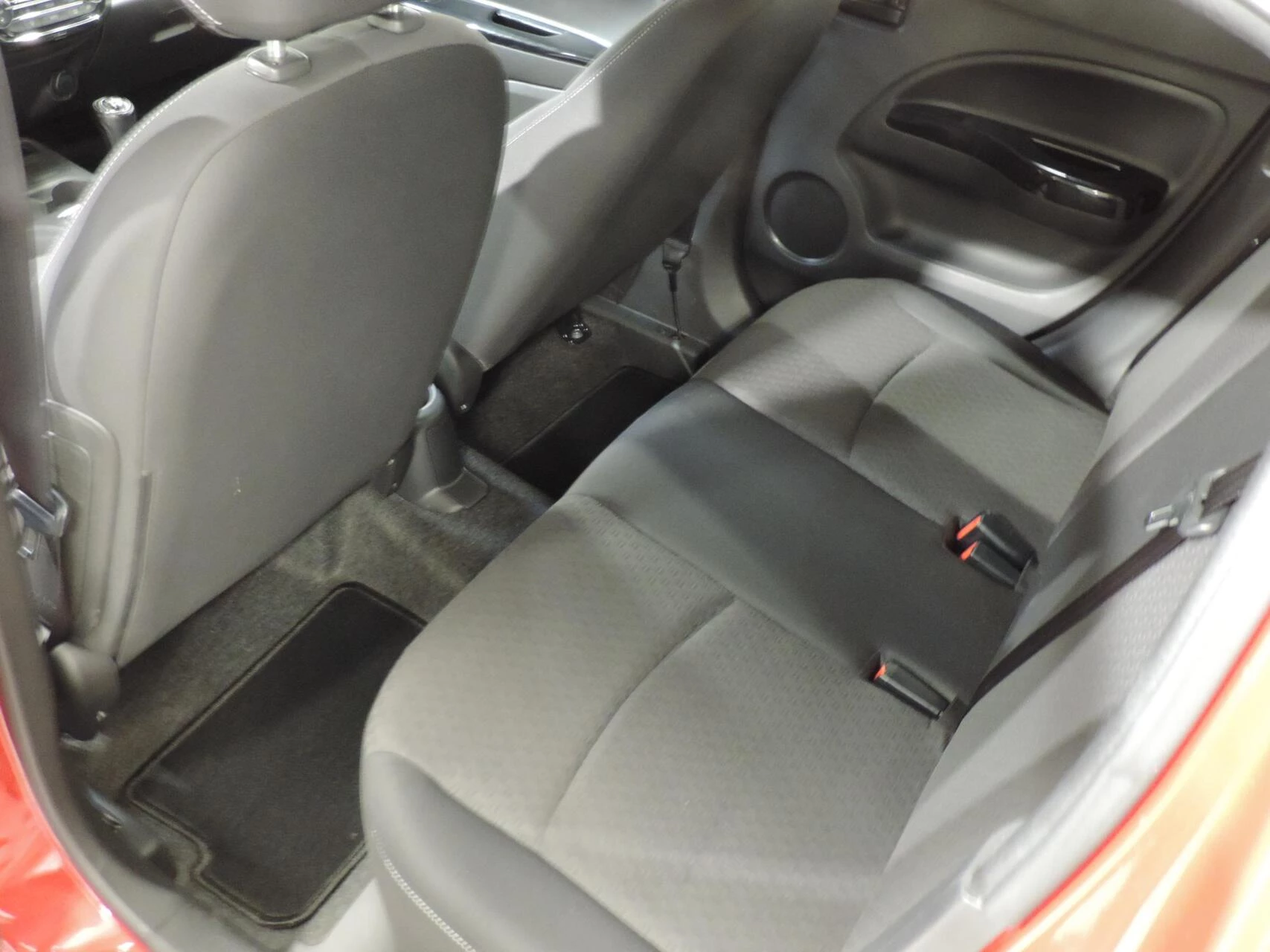 Hoofdafbeelding Mitsubishi Space Star