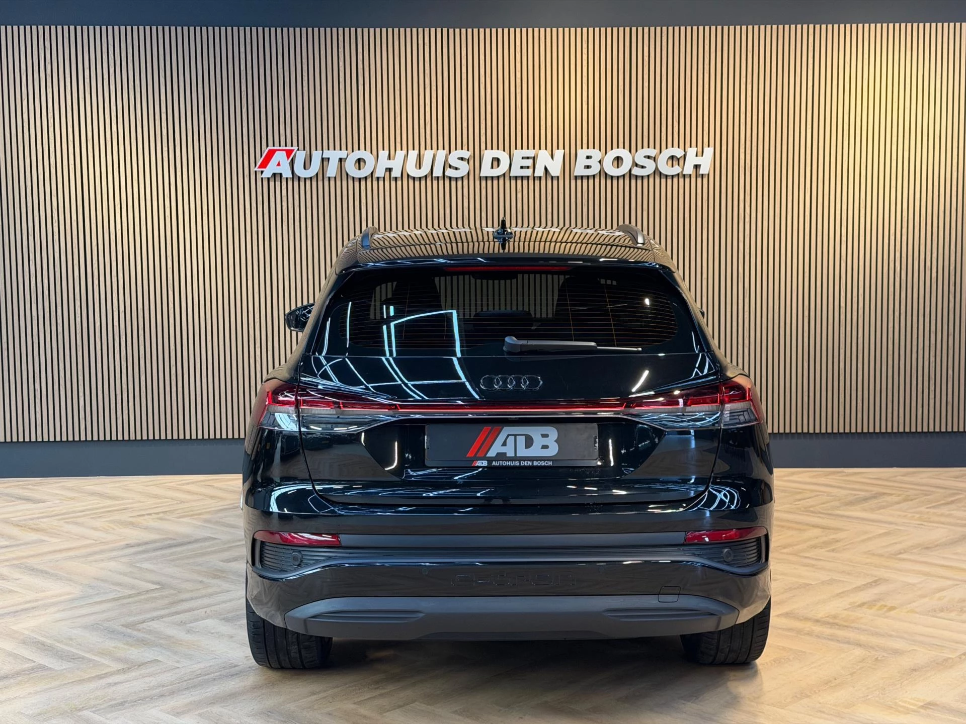 Hoofdafbeelding Audi Q4 e-tron