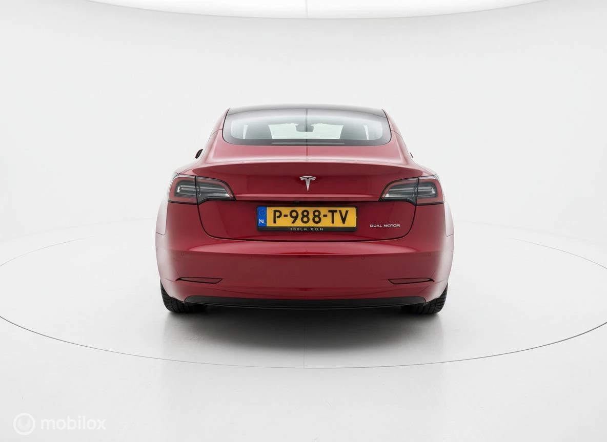 Hoofdafbeelding Tesla Model 3