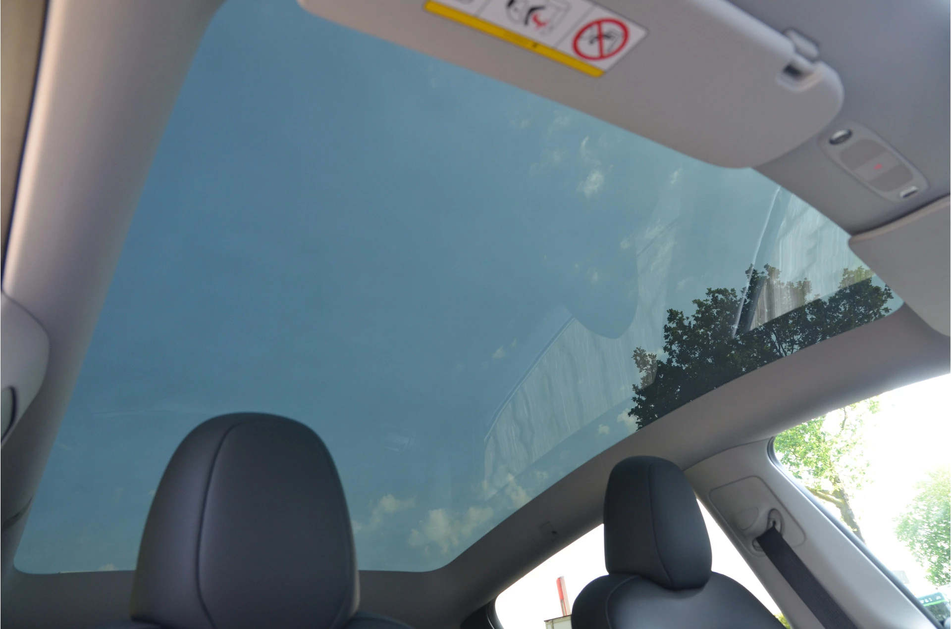 Hoofdafbeelding Tesla Model Y
