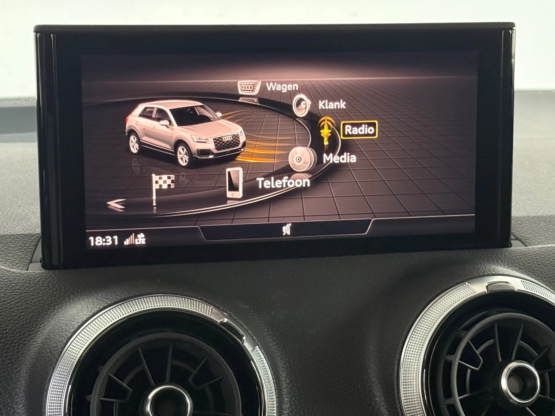 Hoofdafbeelding Audi Q2