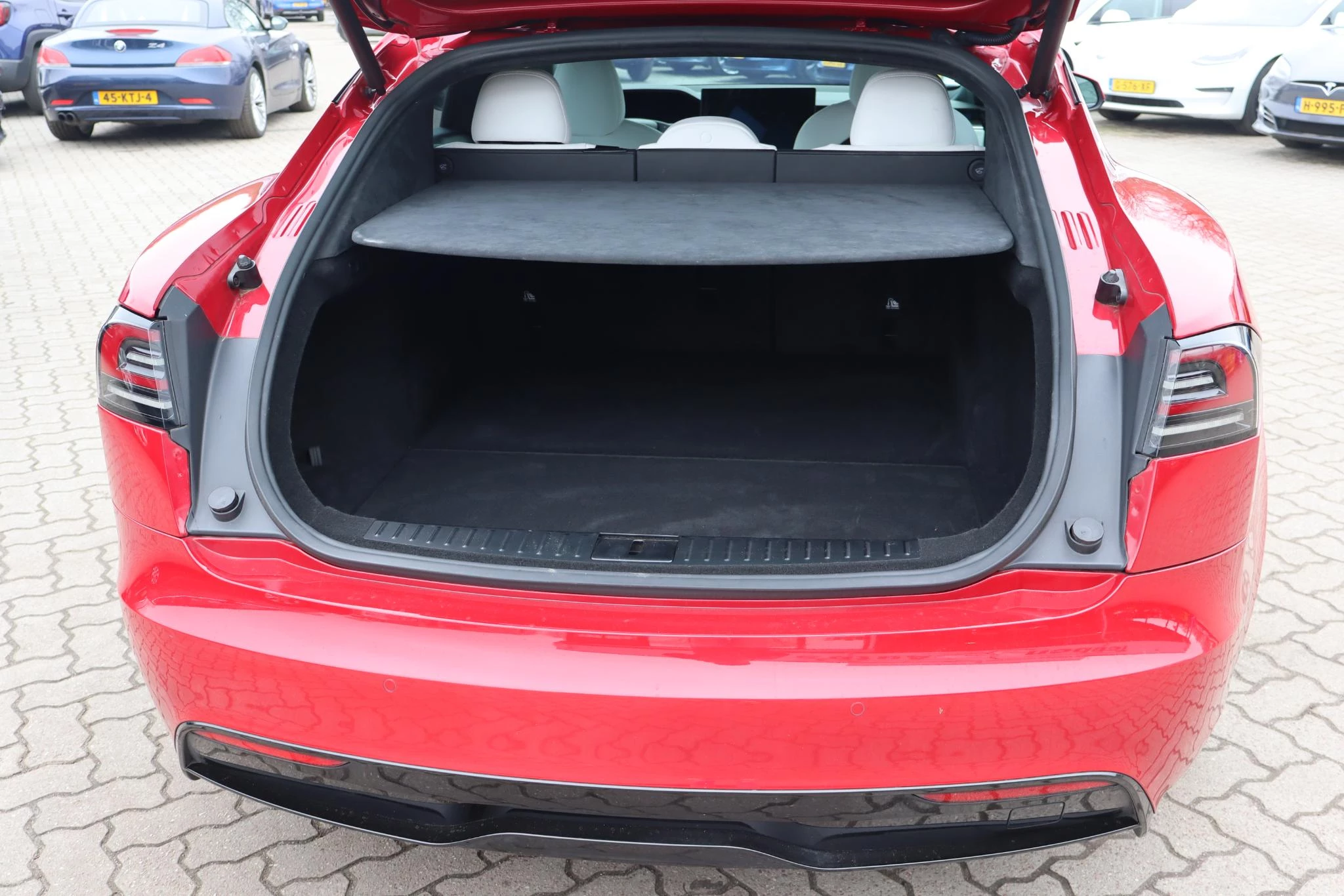 Hoofdafbeelding Tesla Model S