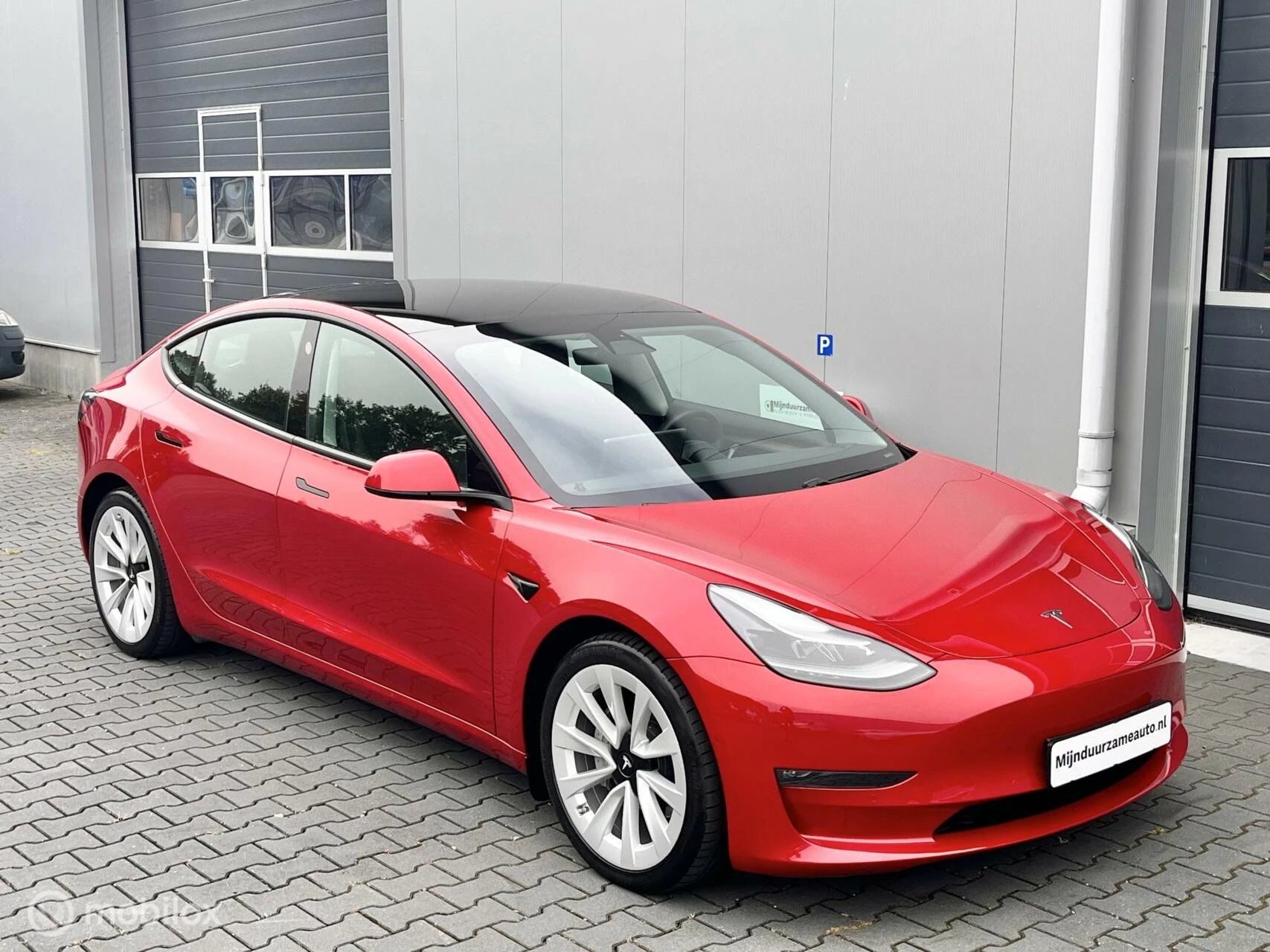 Hoofdafbeelding Tesla Model 3