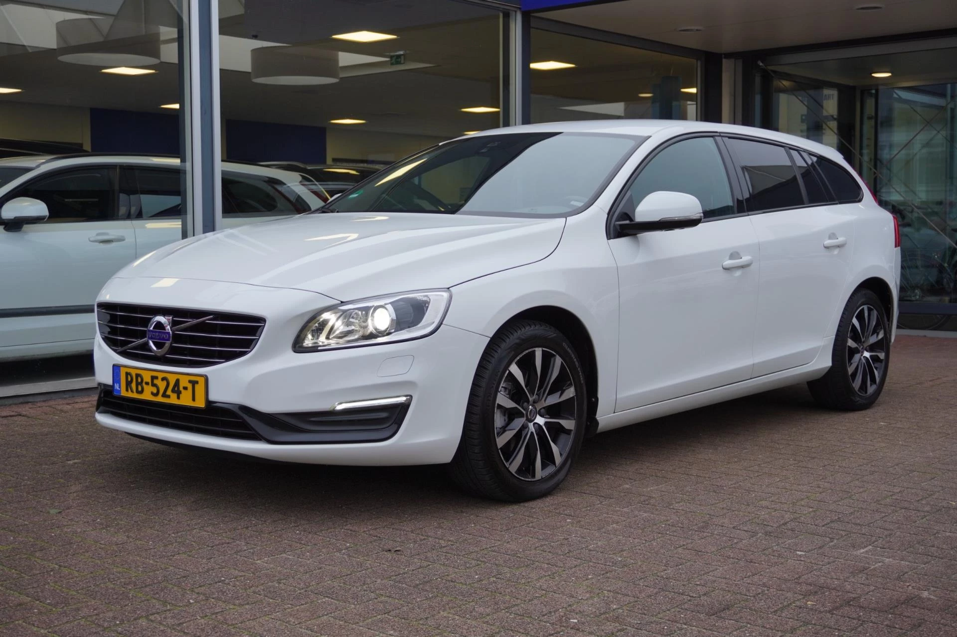 Hoofdafbeelding Volvo V60