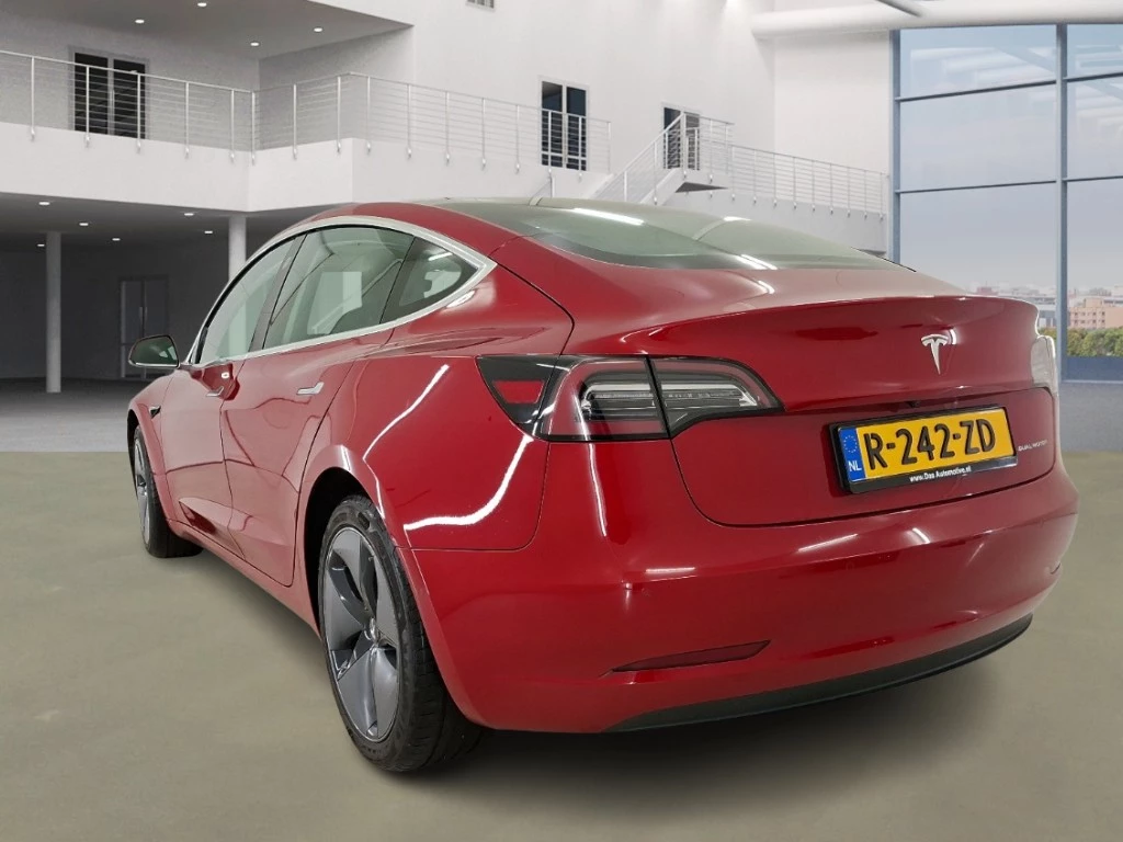 Hoofdafbeelding Tesla Model 3