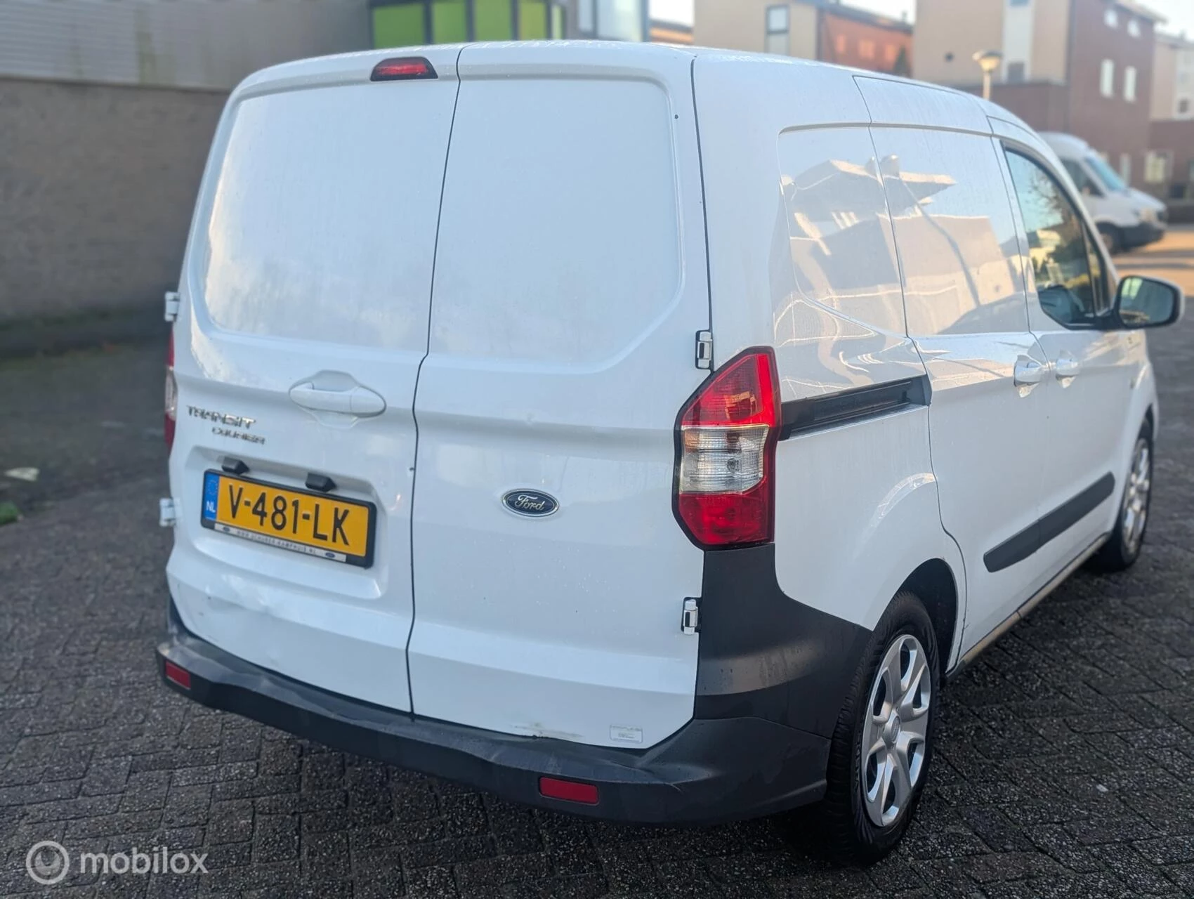 Hoofdafbeelding Ford Transit Courier