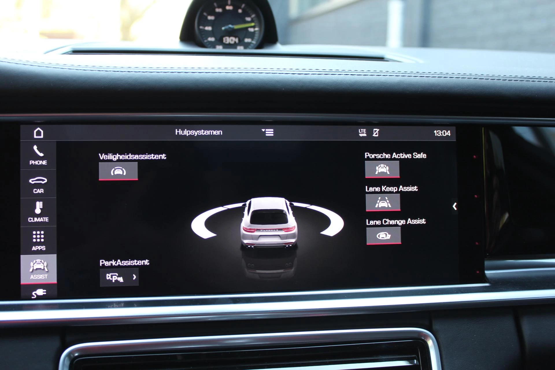 Hoofdafbeelding Porsche Panamera