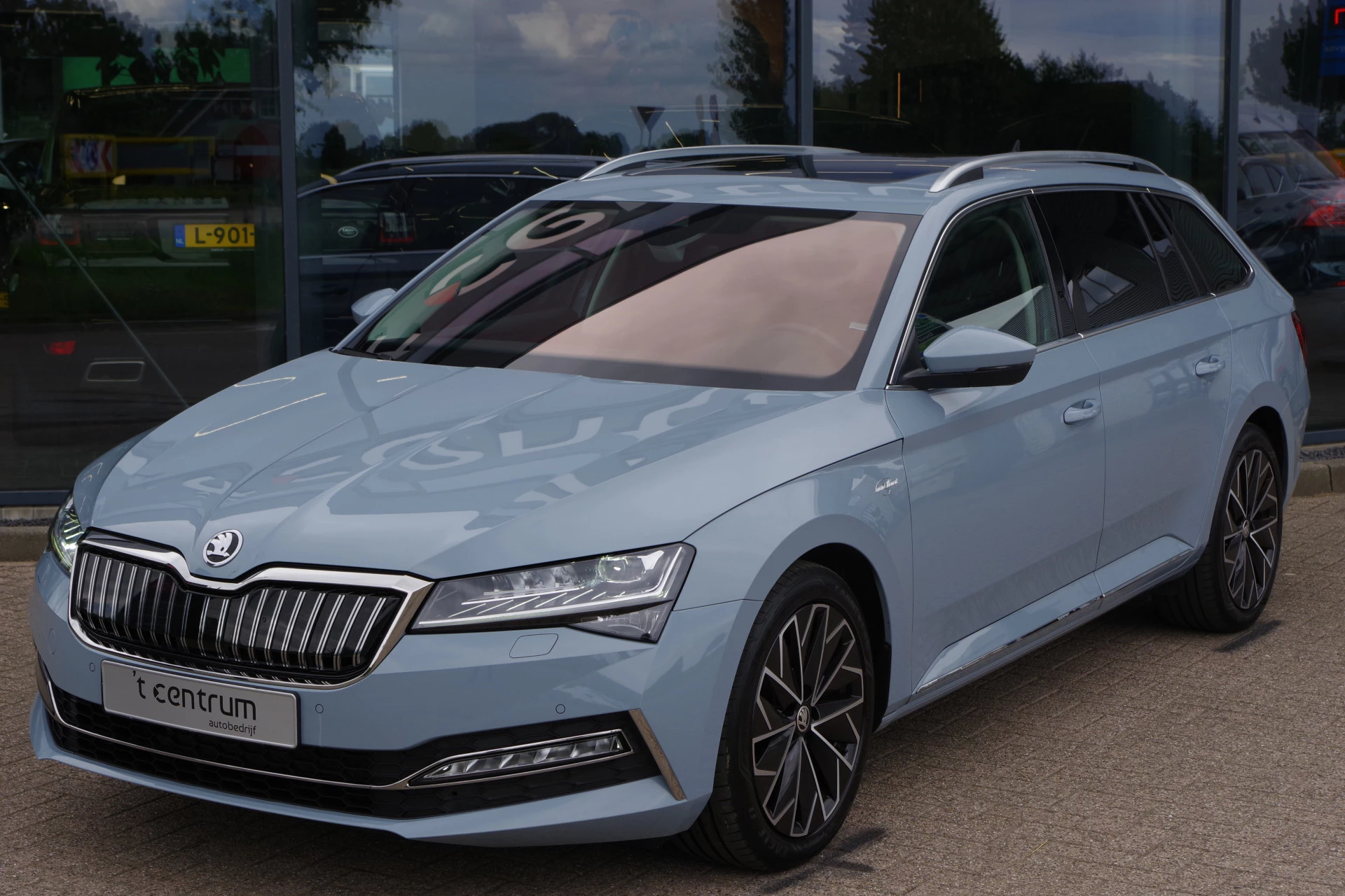 Hoofdafbeelding Škoda Superb