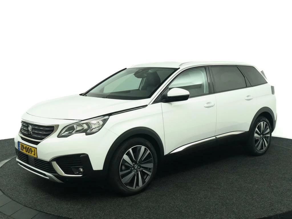 Hoofdafbeelding Peugeot 5008