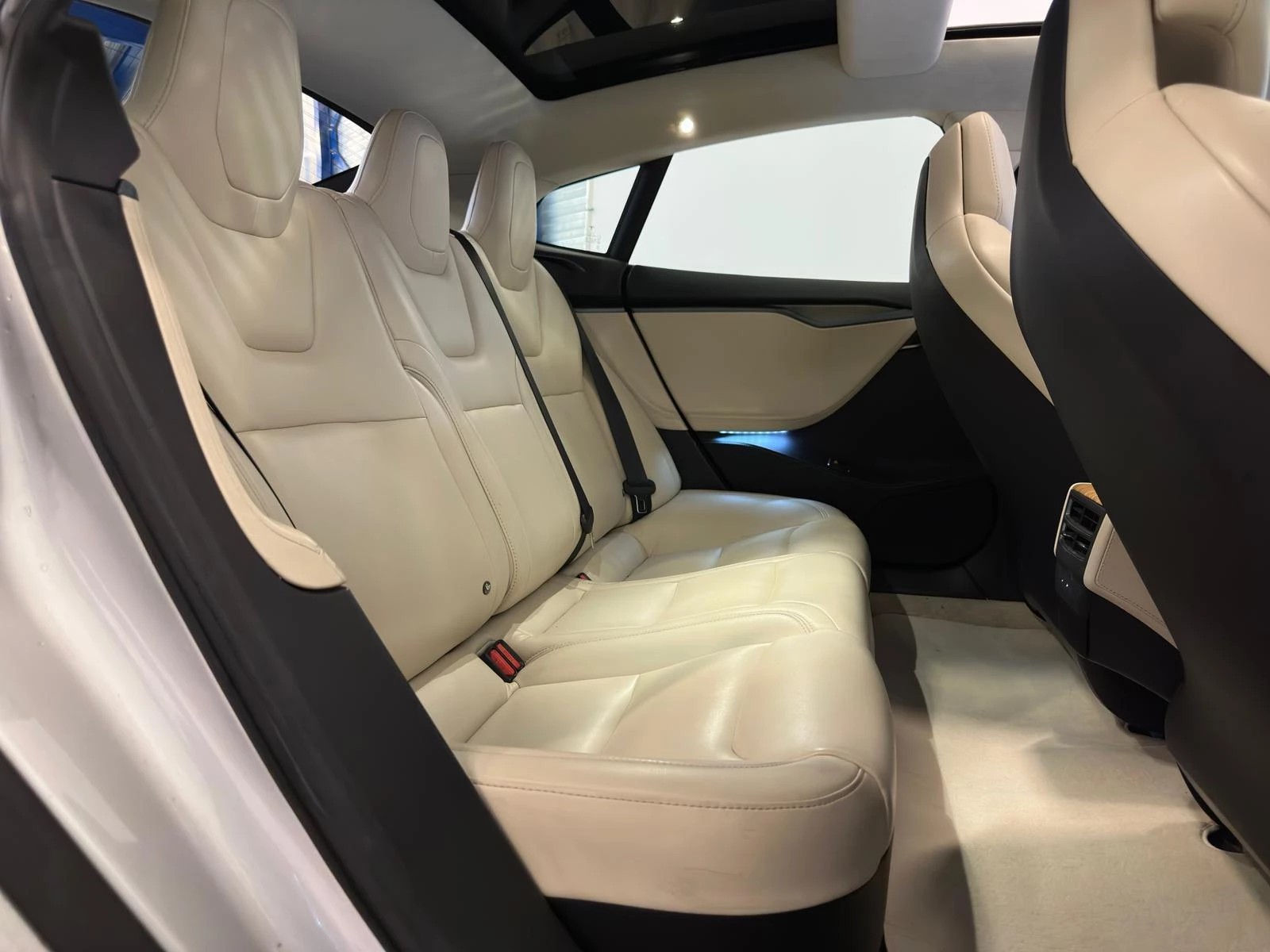 Hoofdafbeelding Tesla Model S