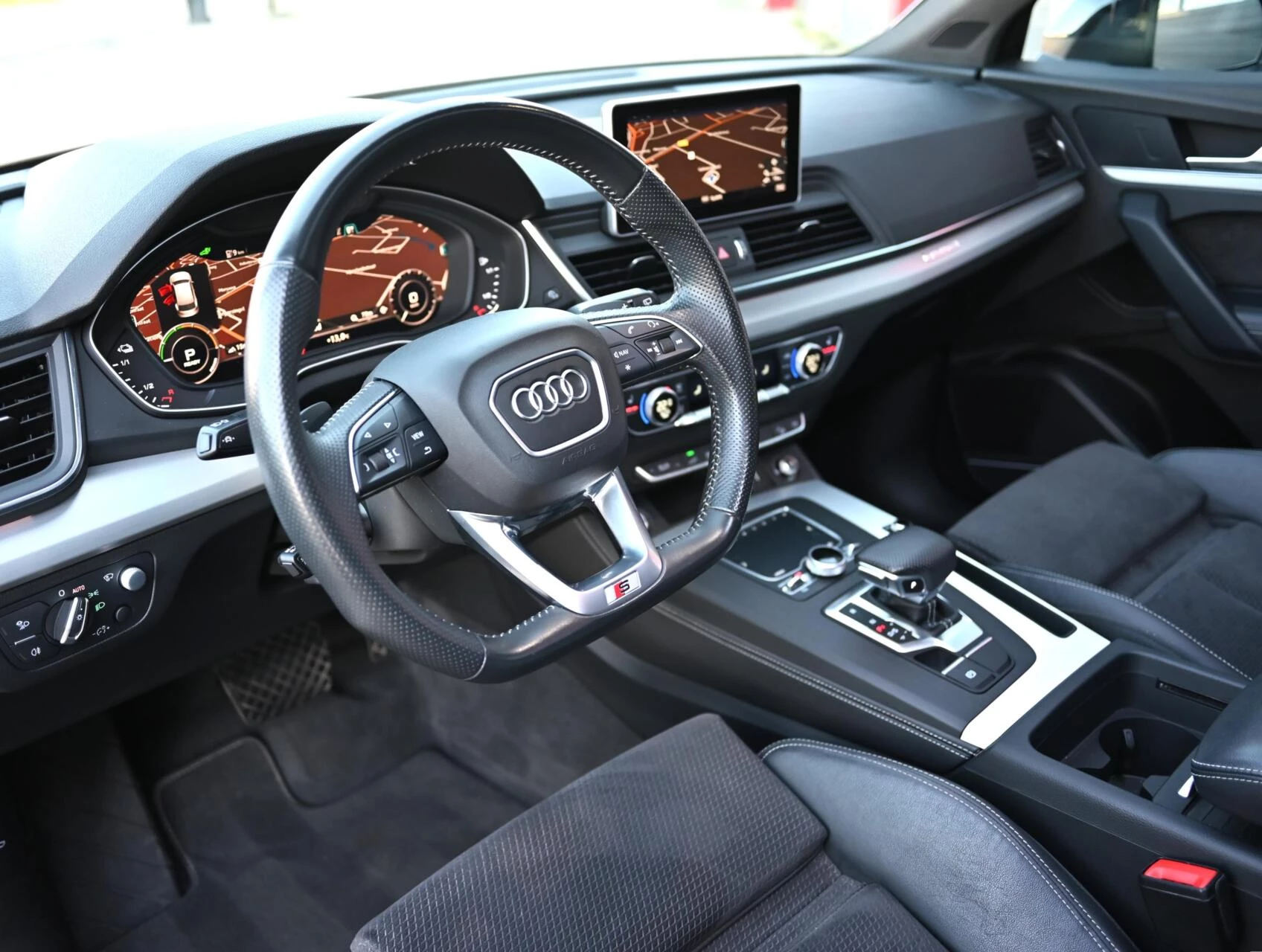 Hoofdafbeelding Audi Q5