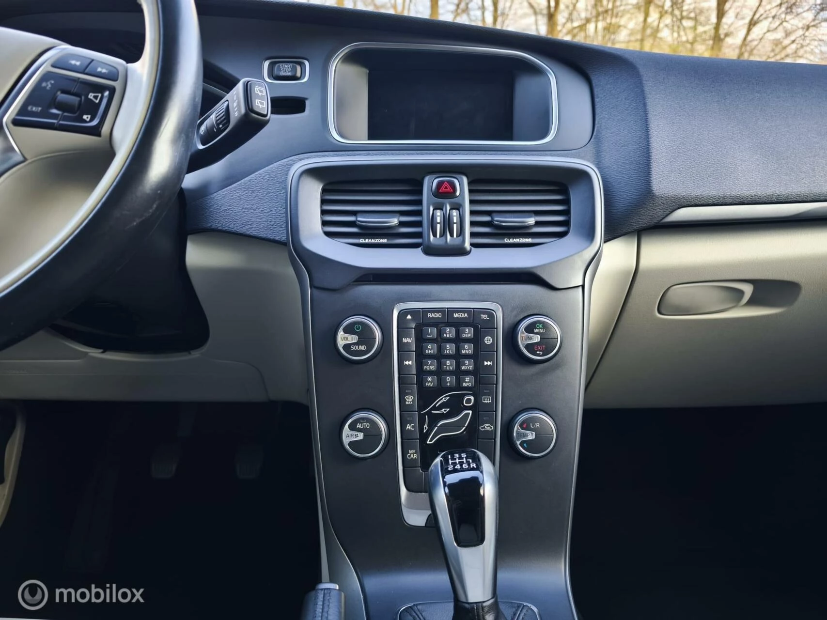 Hoofdafbeelding Volvo V40