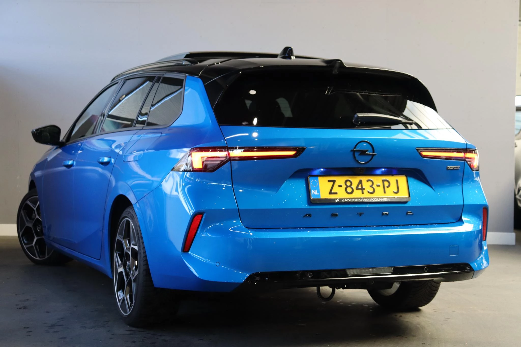 Hoofdafbeelding Opel Astra