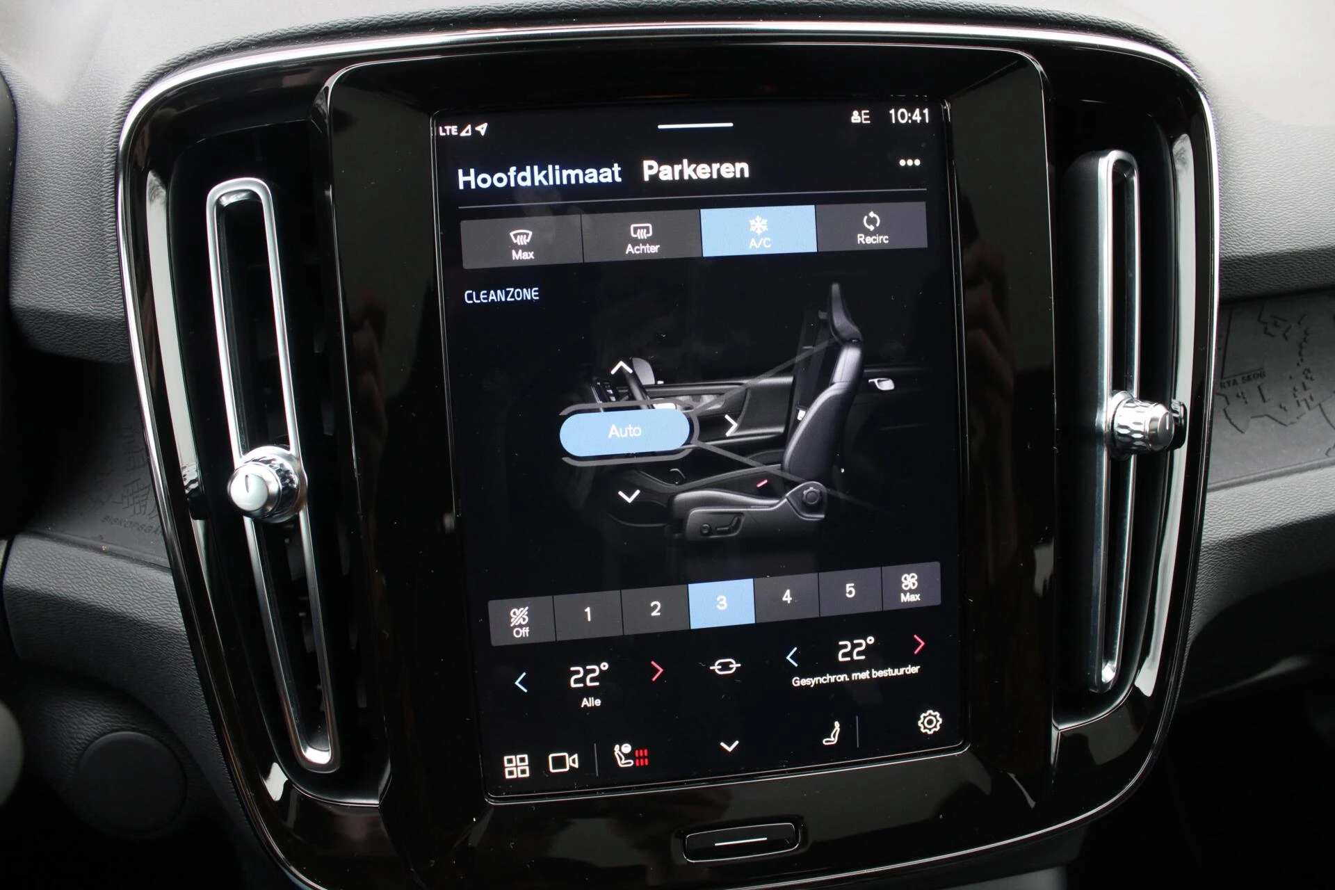 Hoofdafbeelding Volvo C40