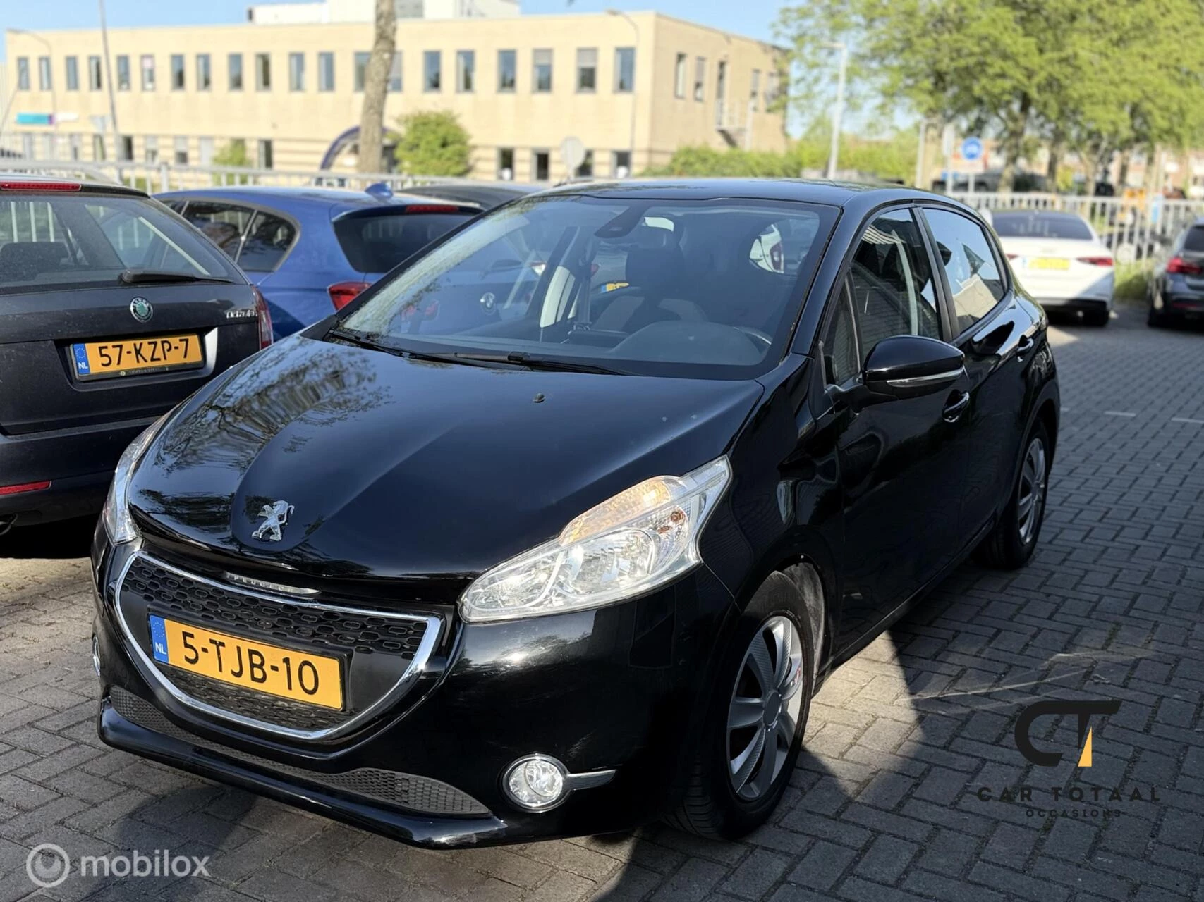 Hoofdafbeelding Peugeot 208