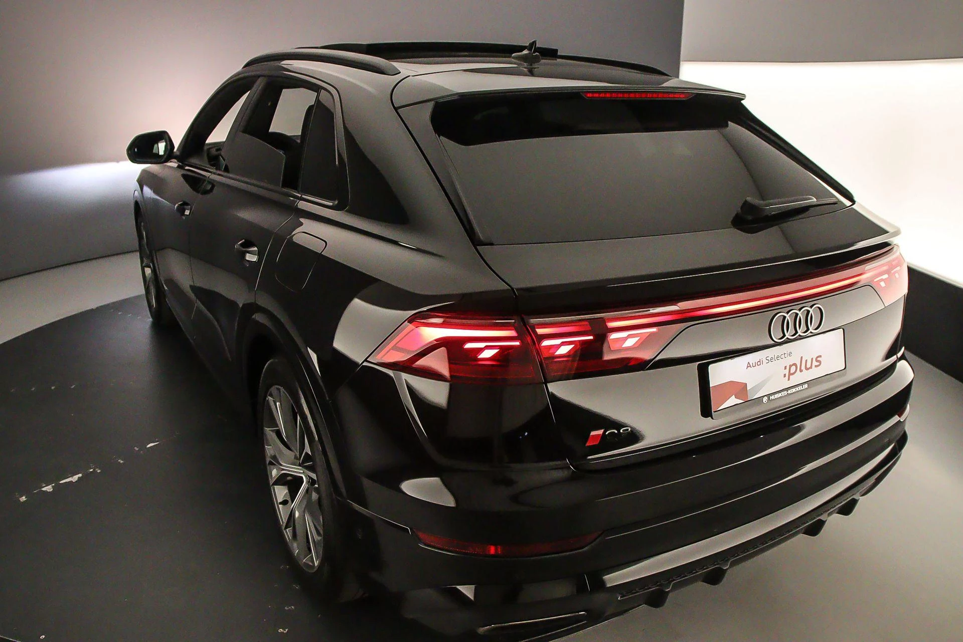 Hoofdafbeelding Audi Q8