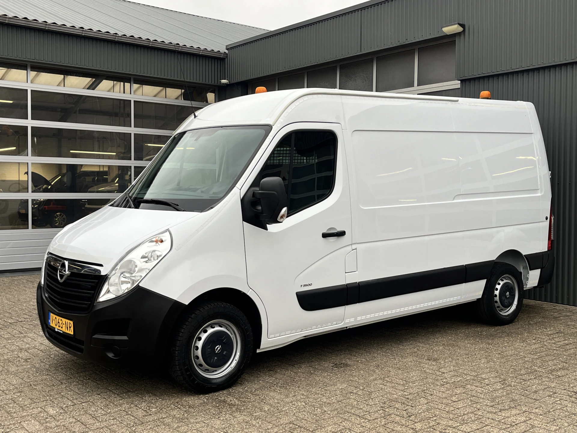 Hoofdafbeelding Opel Movano
