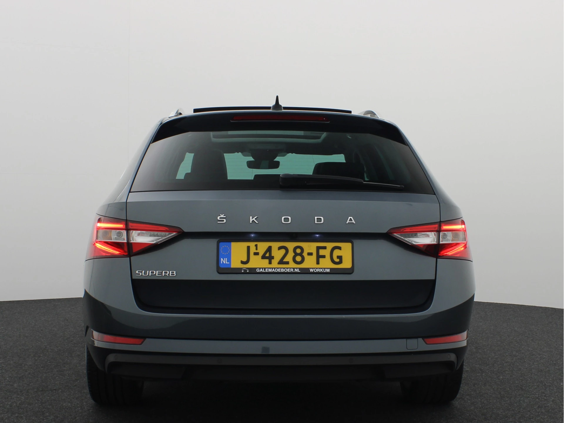 Hoofdafbeelding Škoda Superb