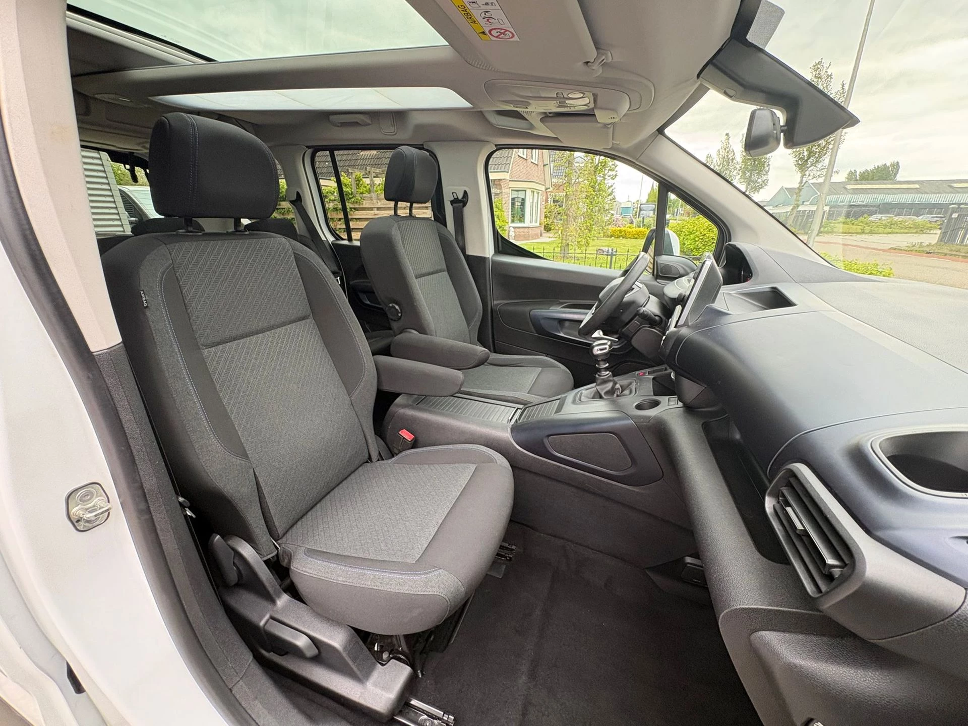 Hoofdafbeelding Peugeot Rifter