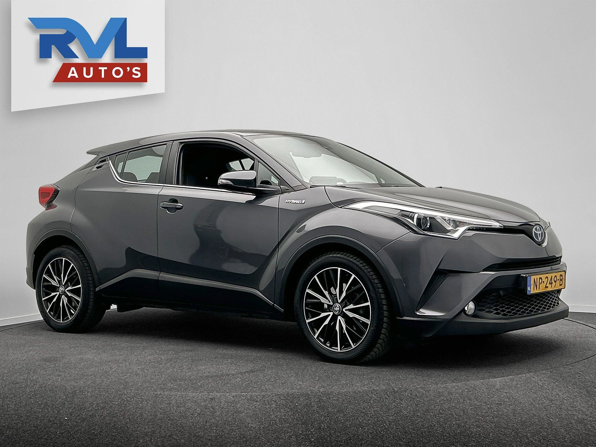 Hoofdafbeelding Toyota C-HR