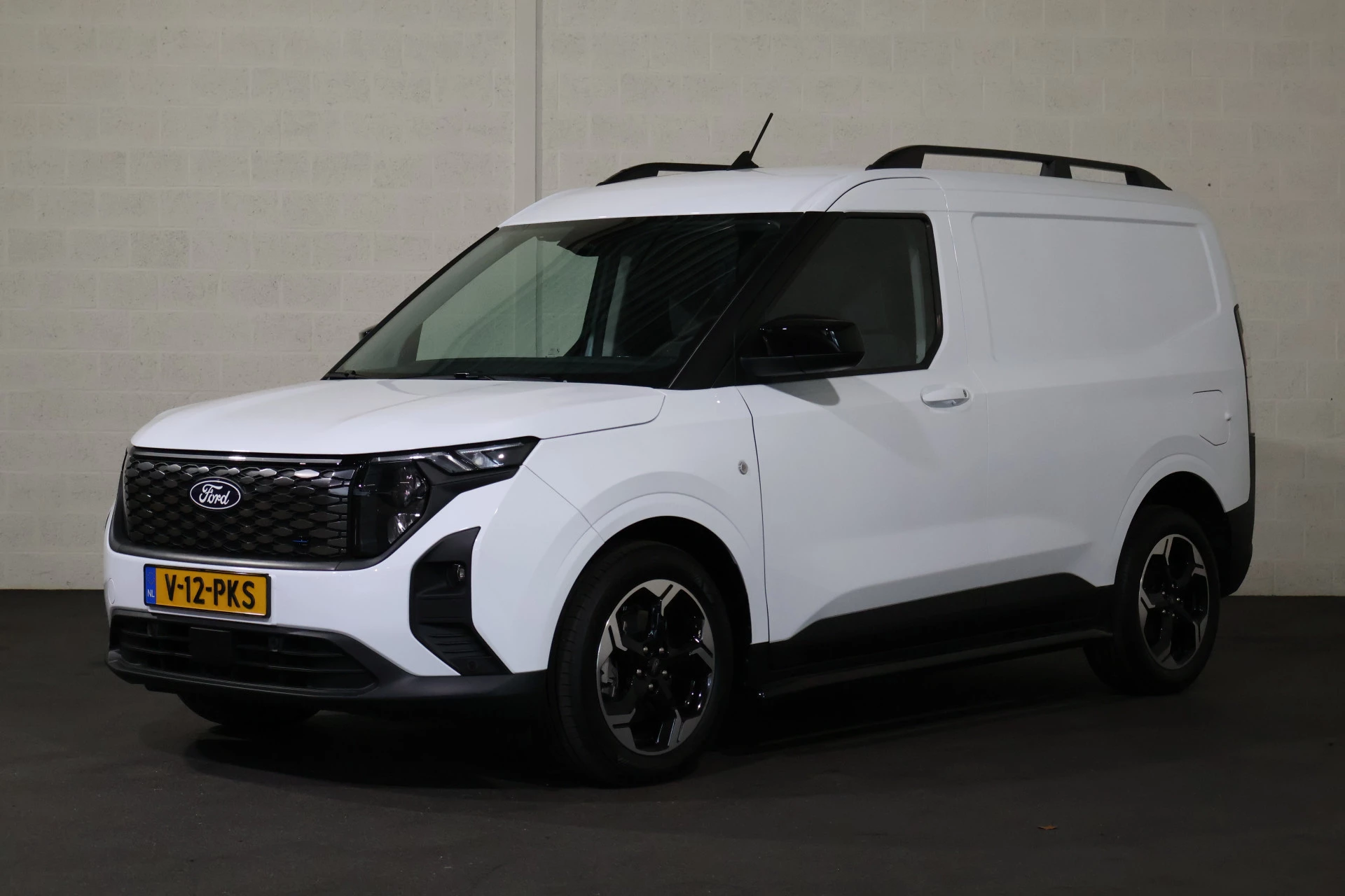 Hoofdafbeelding Ford E-Transit Courier