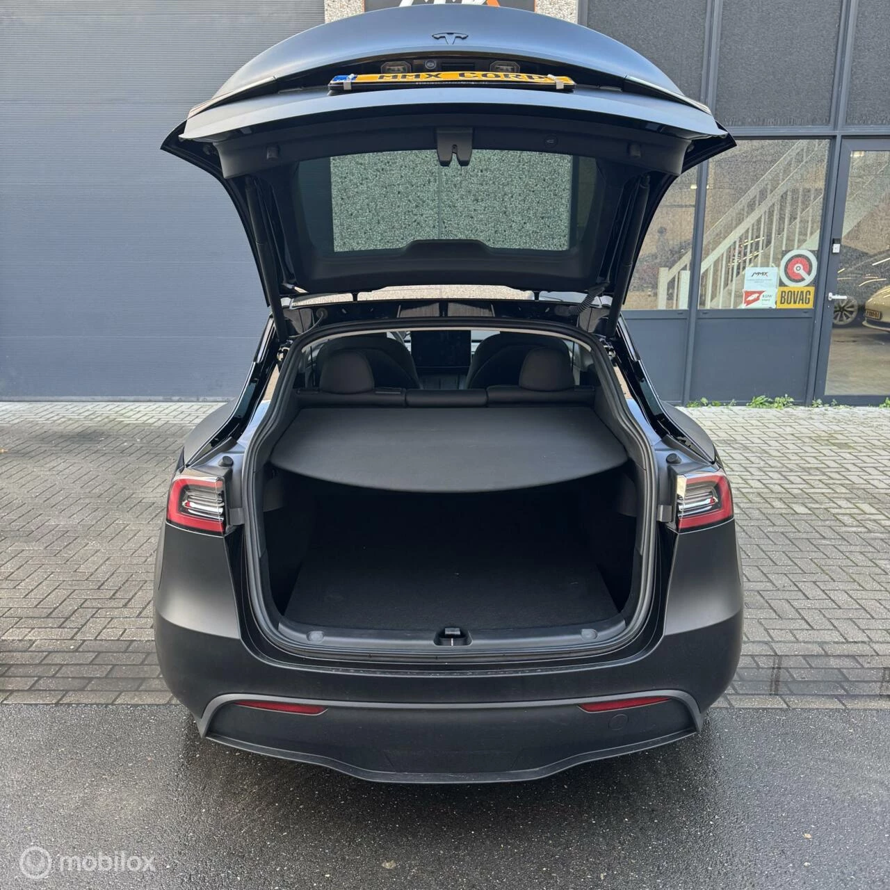 Hoofdafbeelding Tesla Model Y