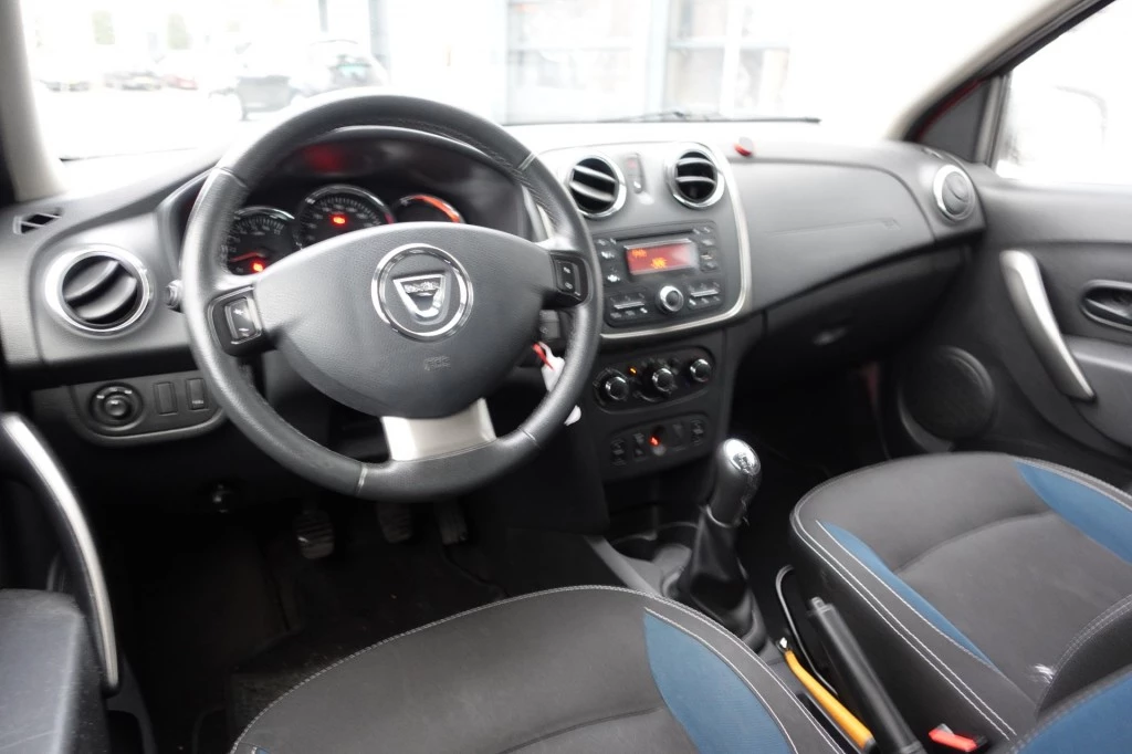 Hoofdafbeelding Dacia Logan