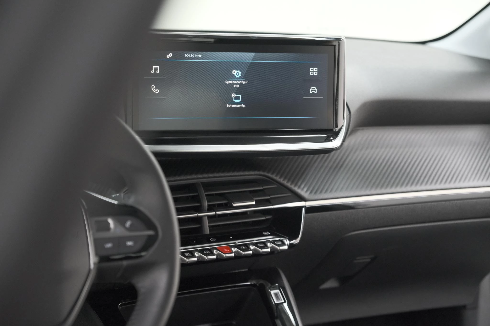 Hoofdafbeelding Peugeot e-208