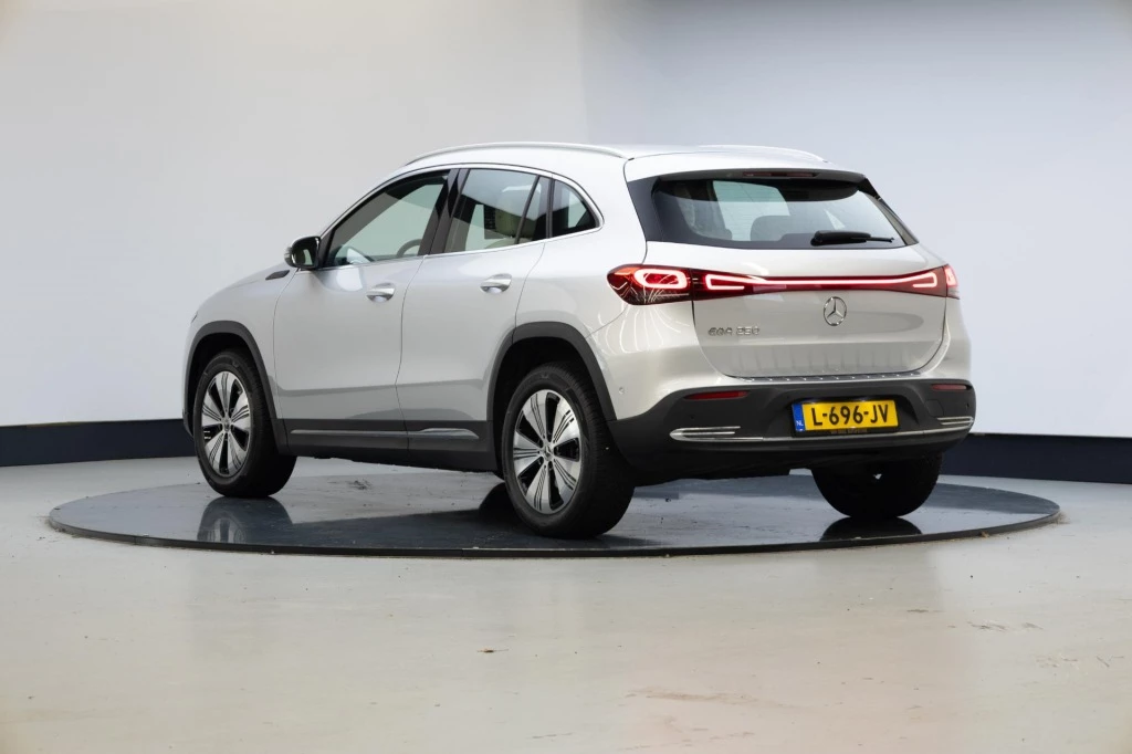 Hoofdafbeelding Mercedes-Benz EQA