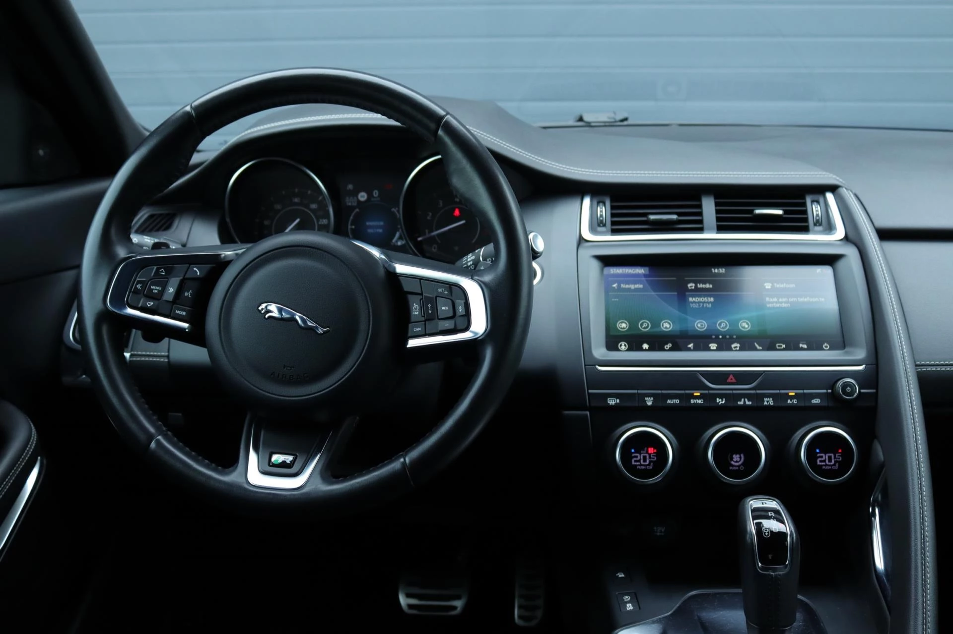 Hoofdafbeelding Jaguar E-PACE