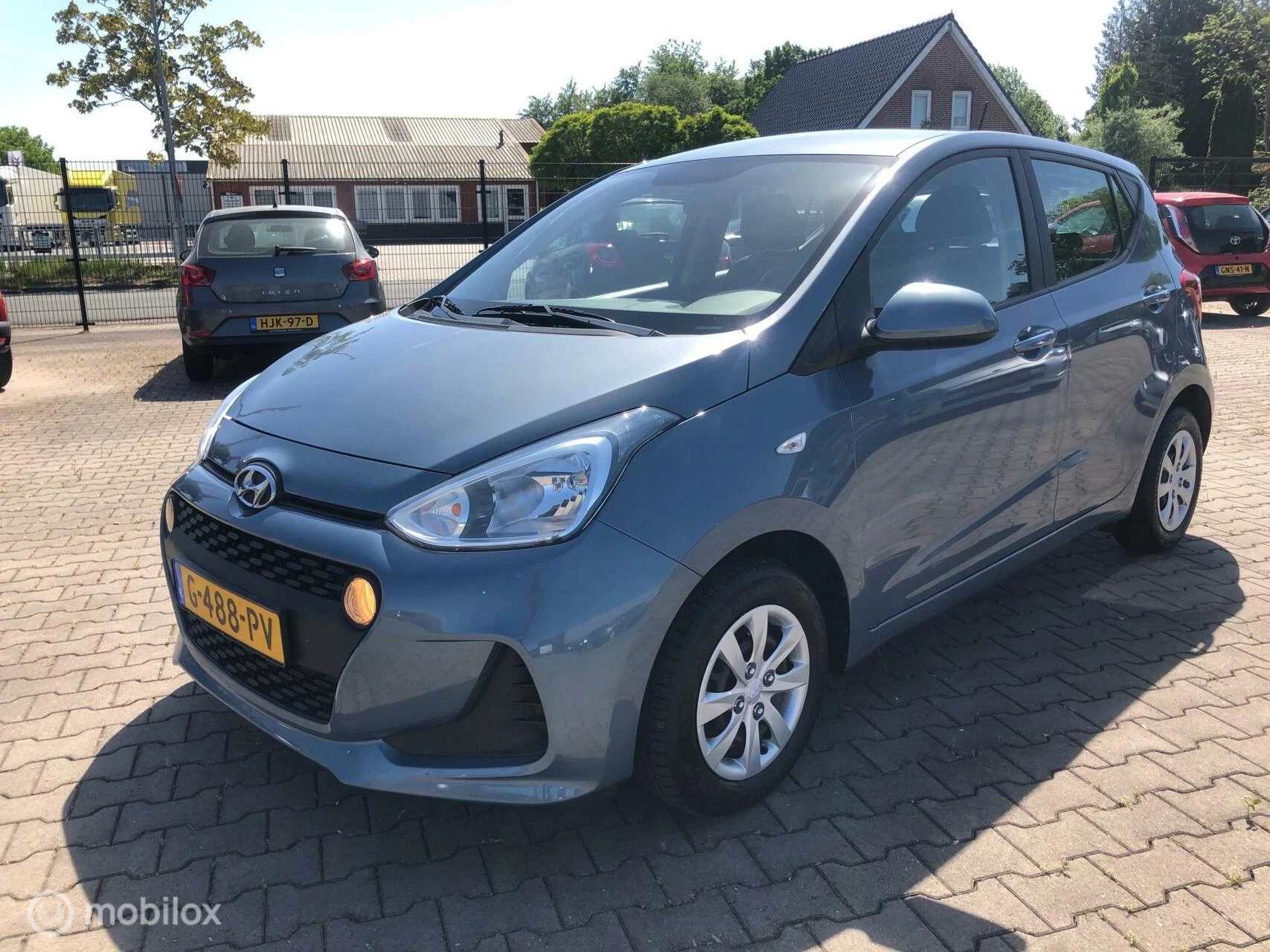 Hoofdafbeelding Hyundai i10