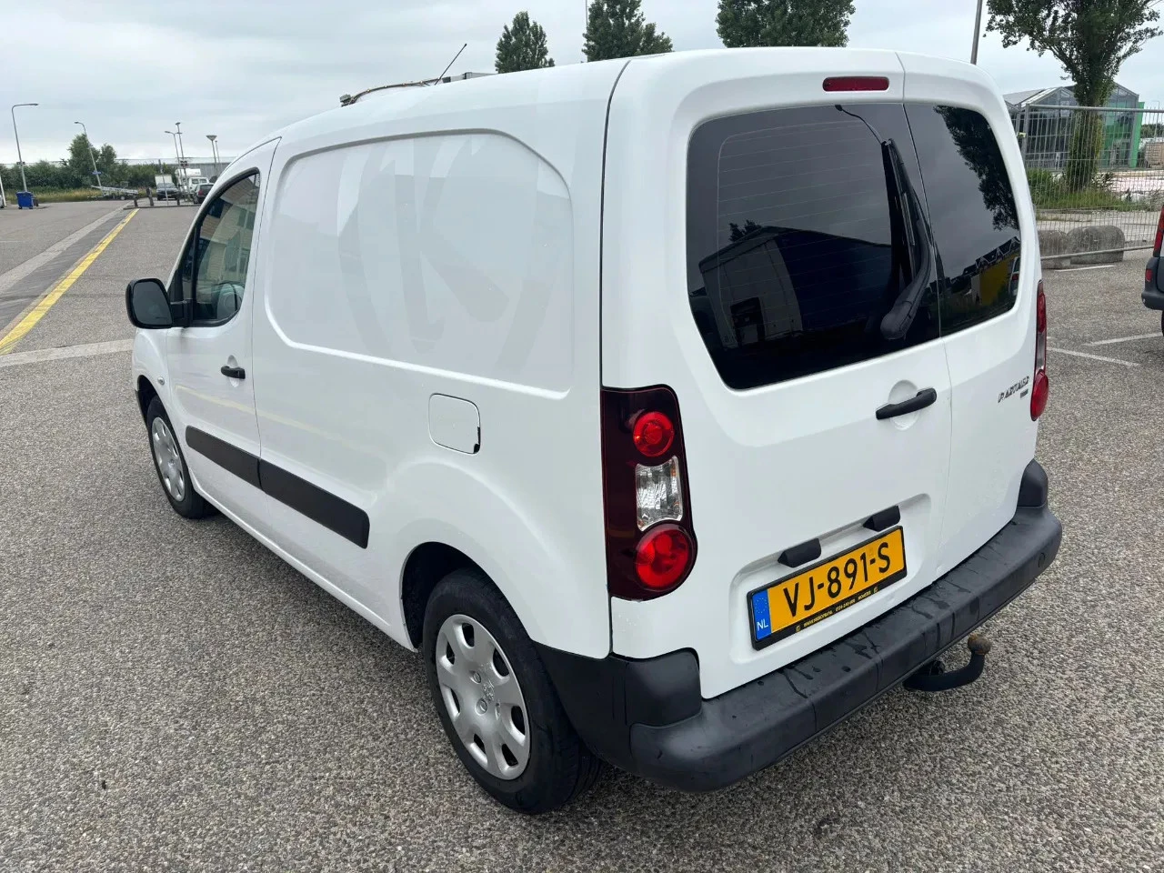 Hoofdafbeelding Peugeot Partner