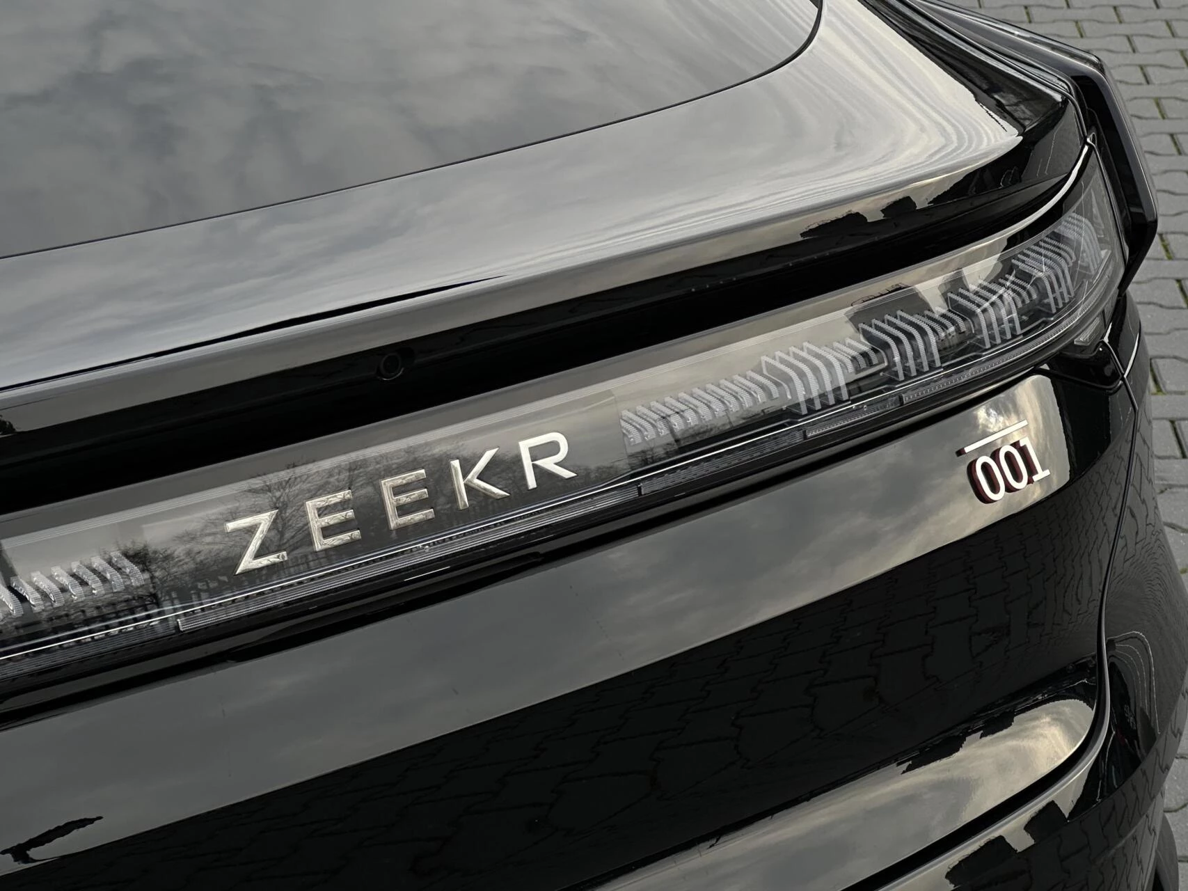 Hoofdafbeelding Zeekr 001